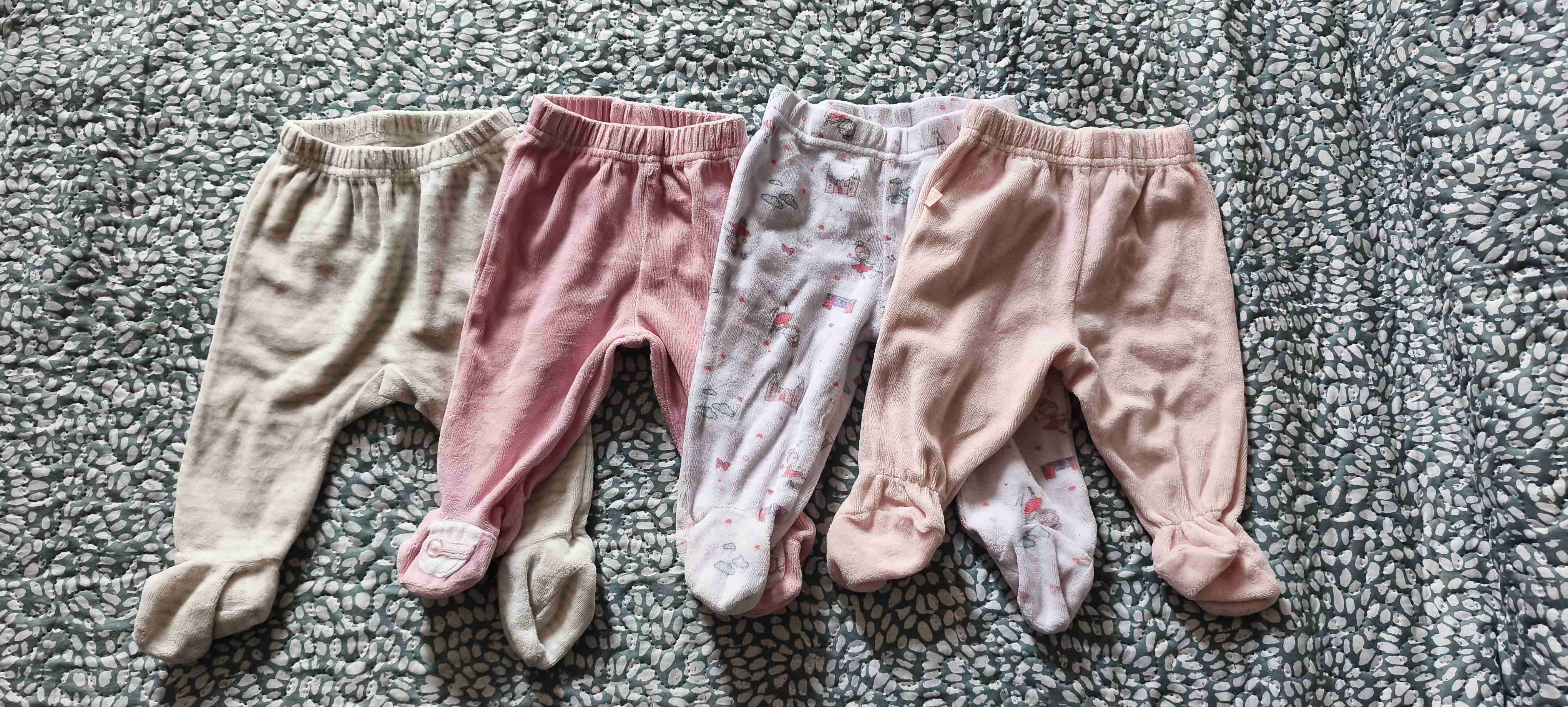 Pantalones de bebé suaves variados