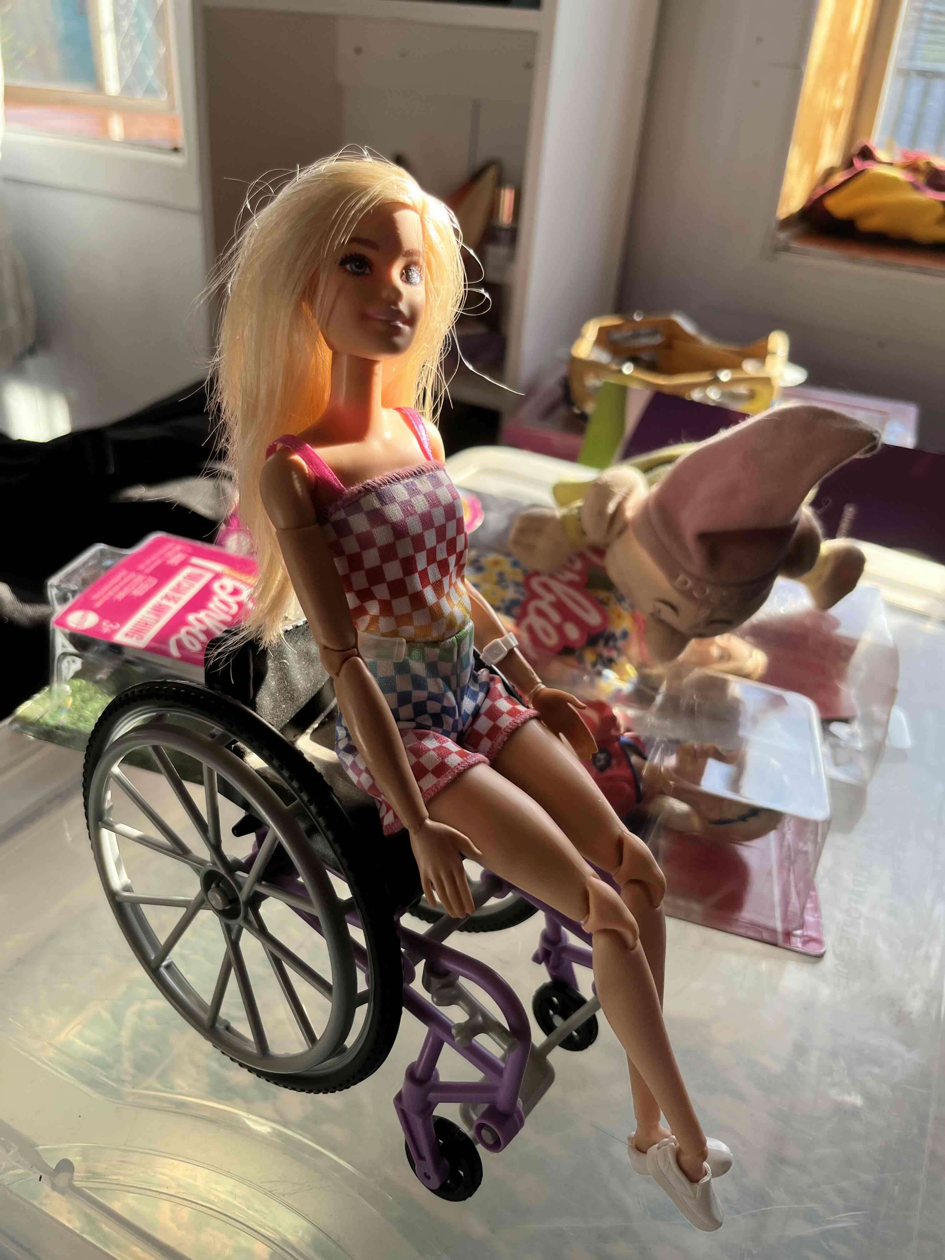 Muñecas Barbie variadas - 2