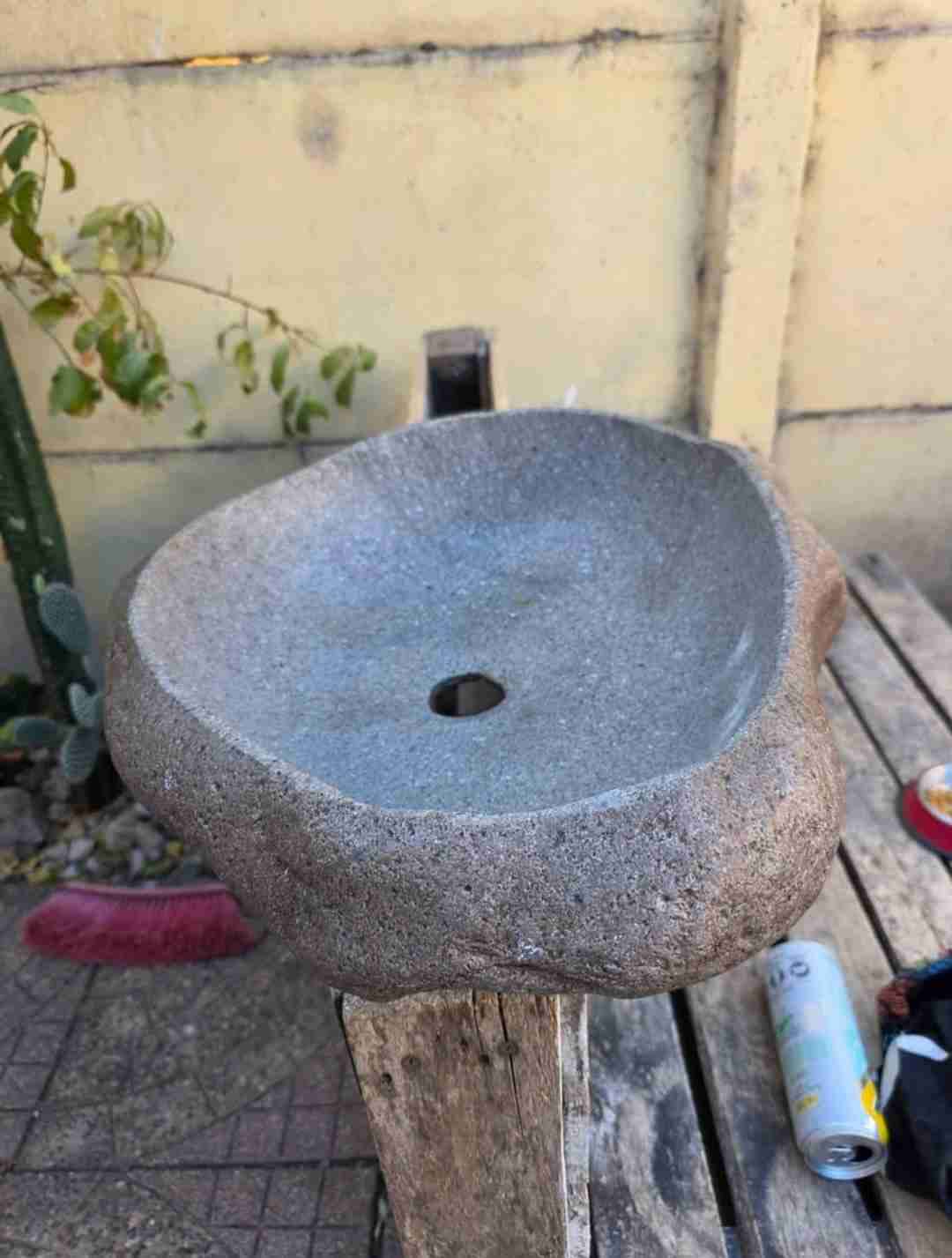 Lavamanos de piedra rústico - miniatura 2