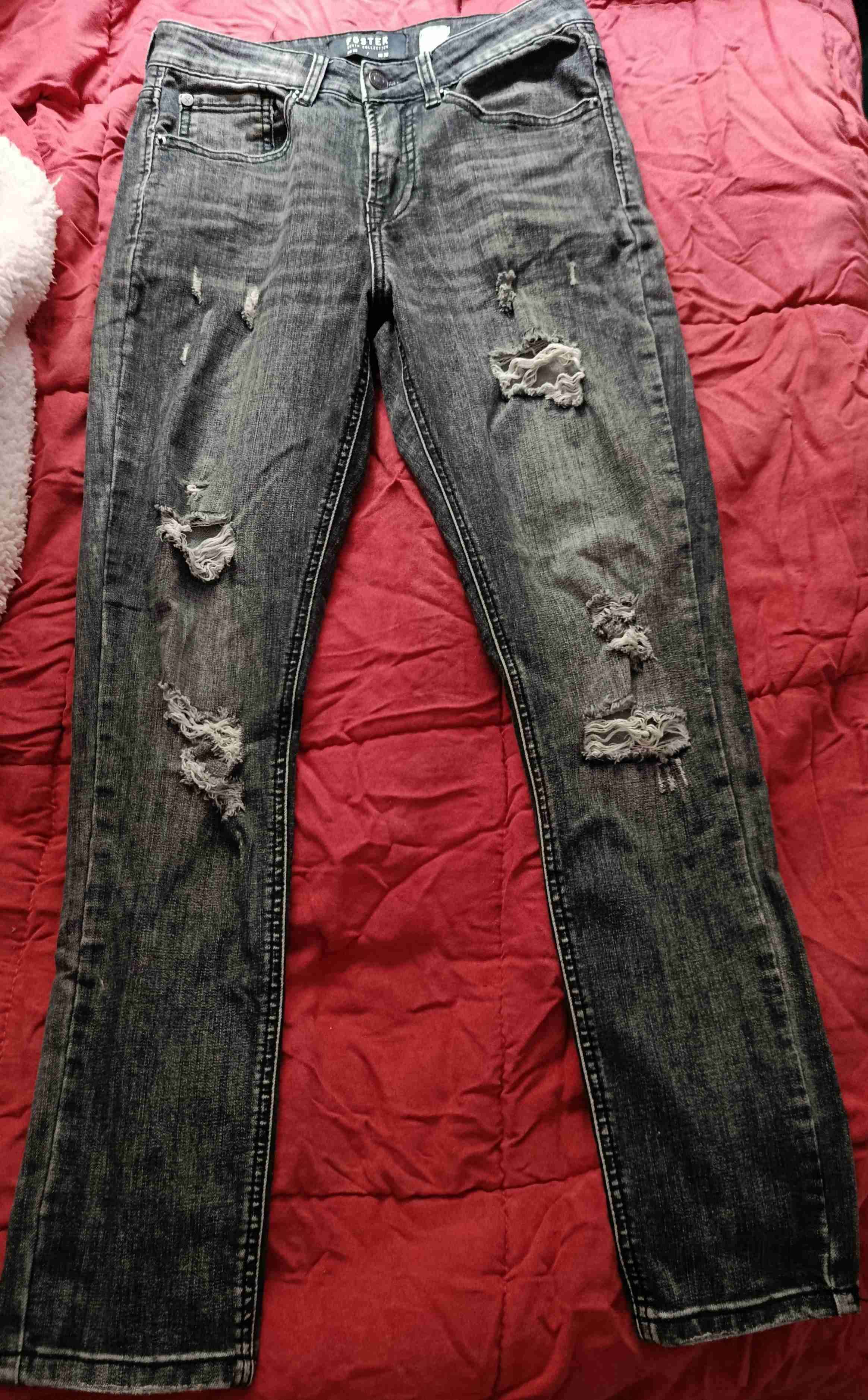 Jeans Hombre rasgados Foster negros - 2