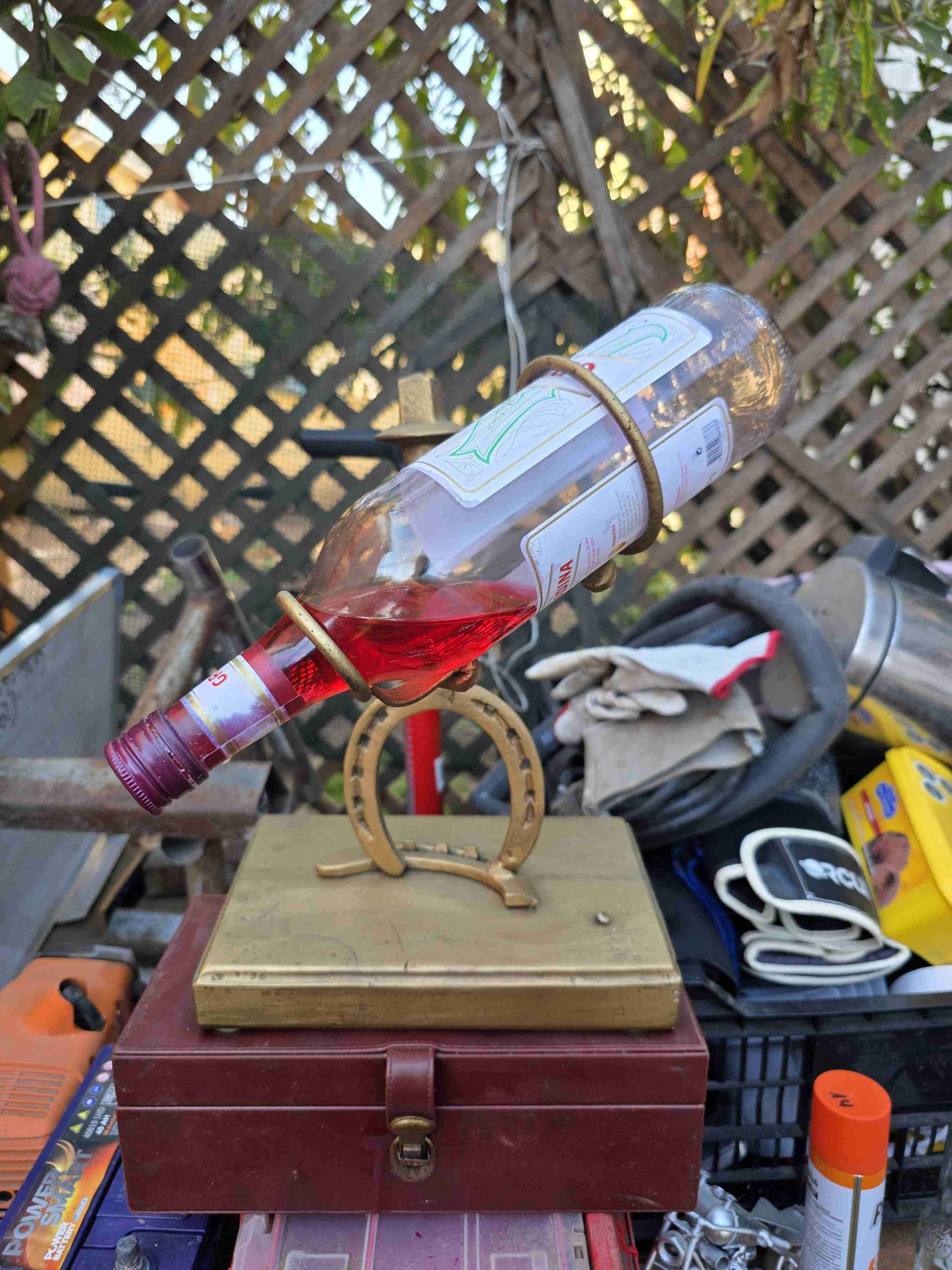 Escultura de metal decorativa - miniatura 2