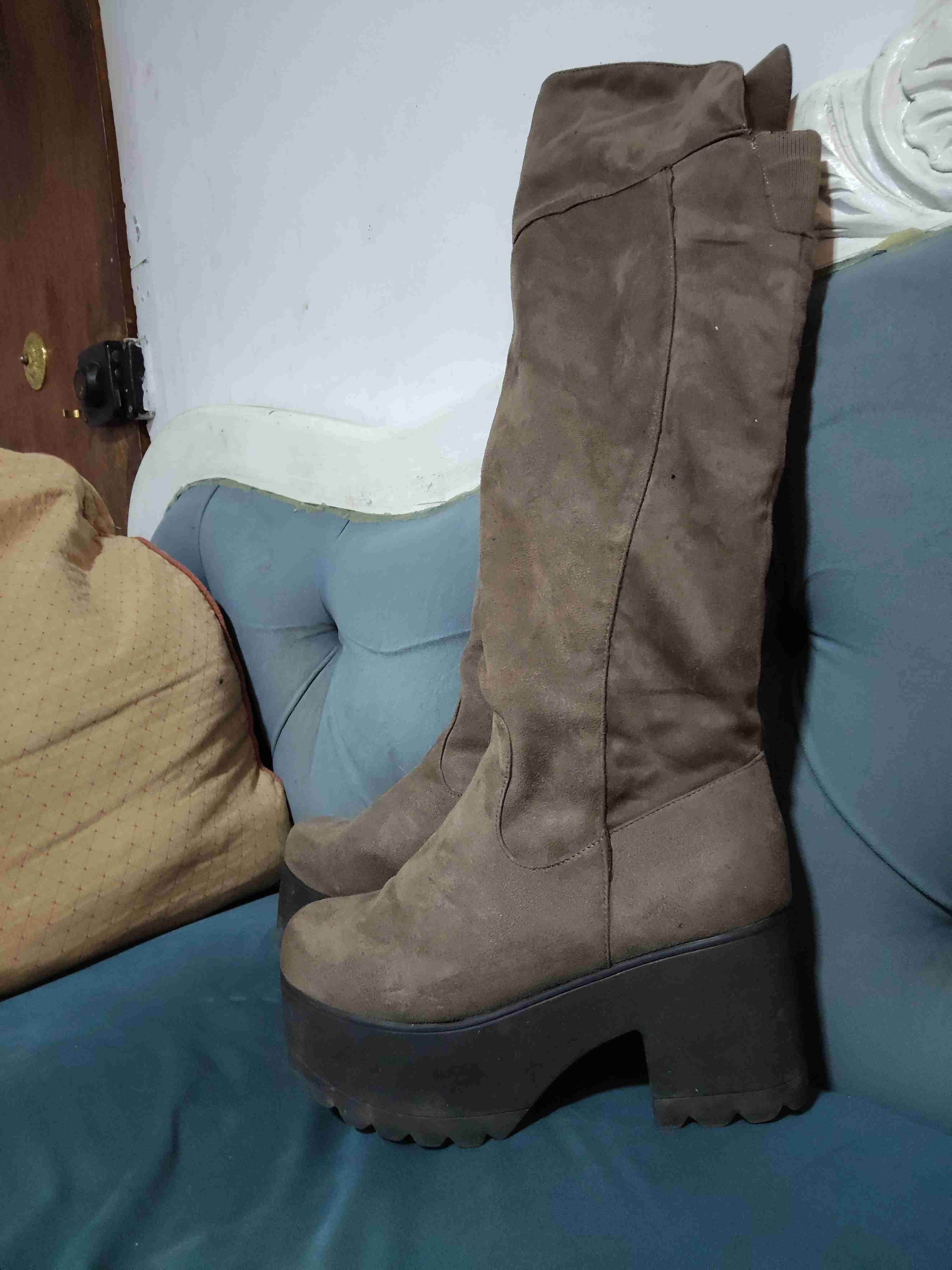 Botas altas color marrón - miniatura 2