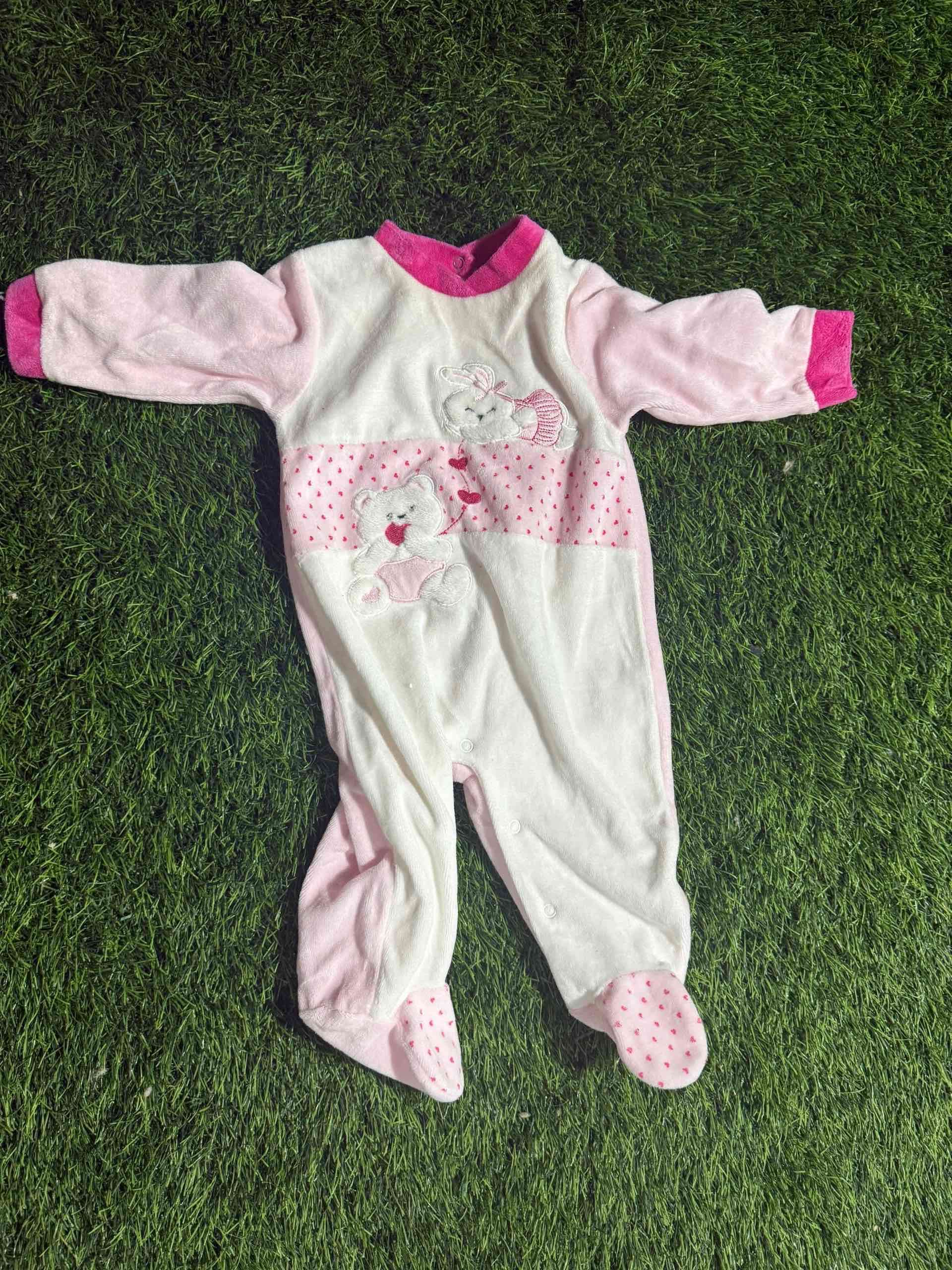 Lote 17 Pijamas de bebe 6m - 2