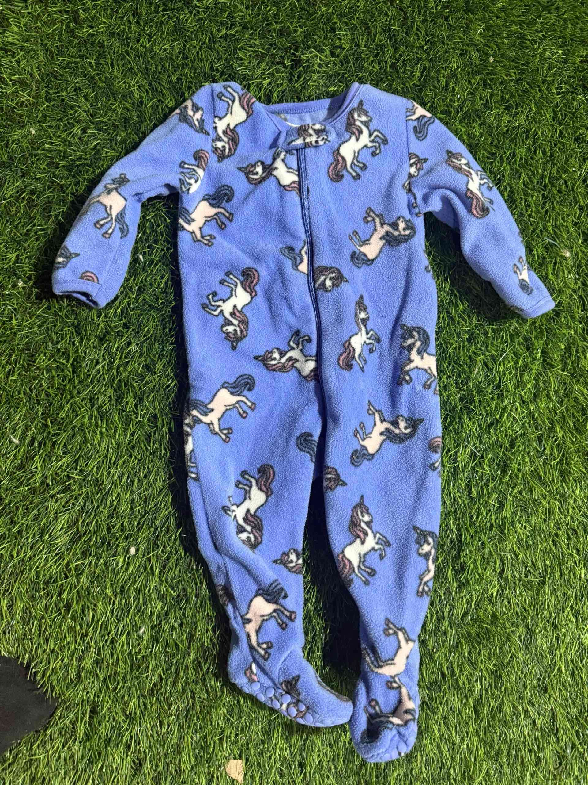 Lote 17 Pijamas de bebe 6m - 8