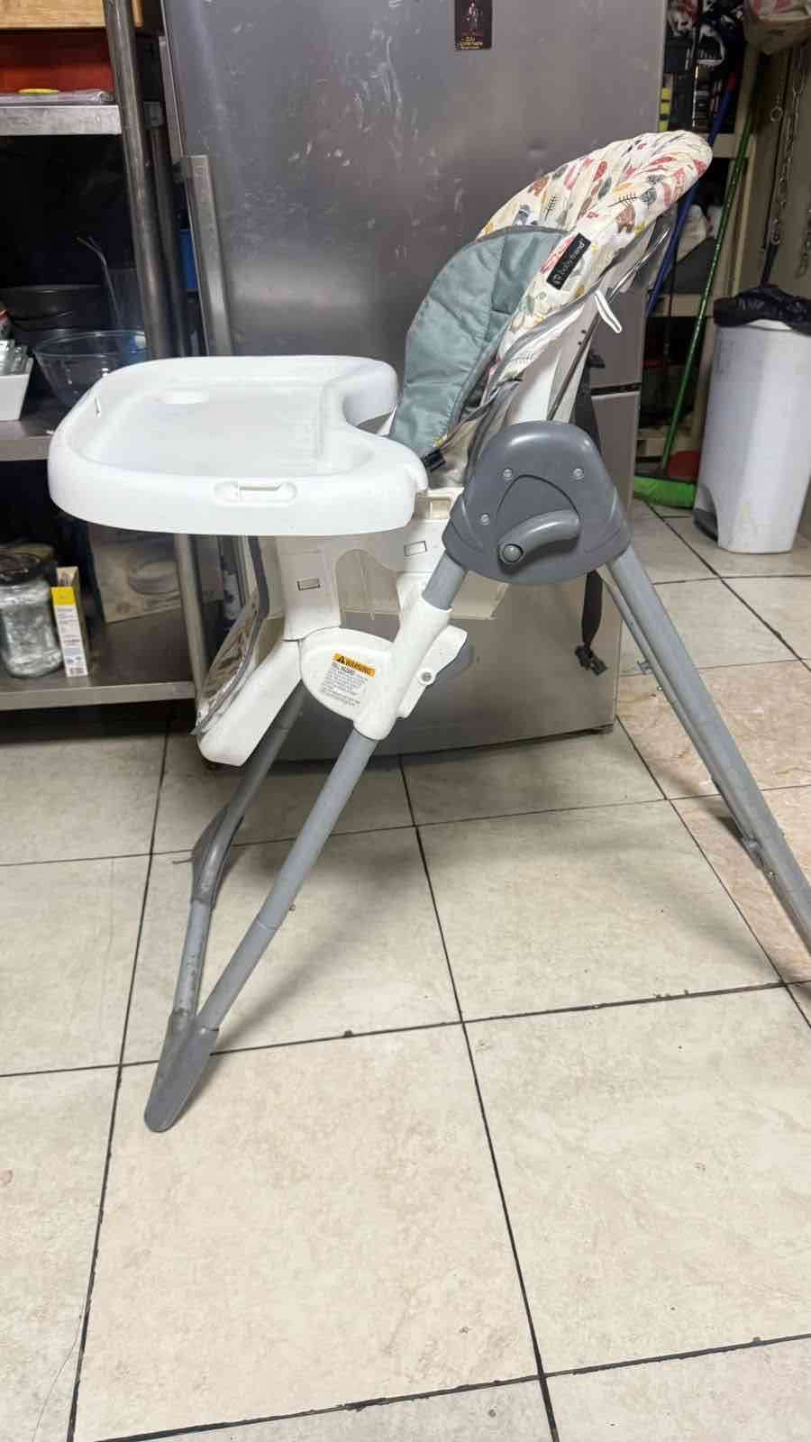 Silla de comer para bebé - miniatura 5