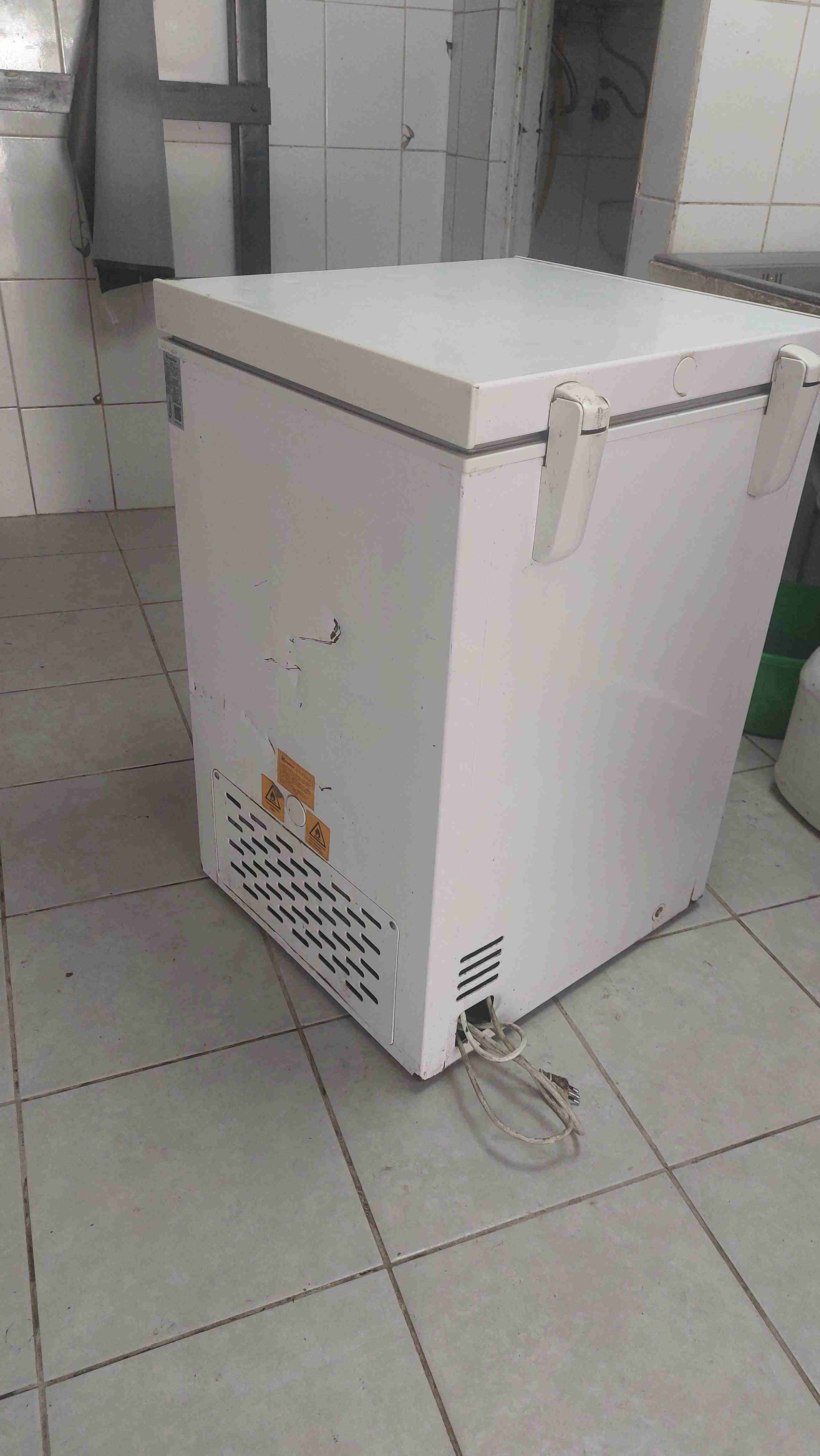 Congelador Mademsa 97 litros - miniatura 3