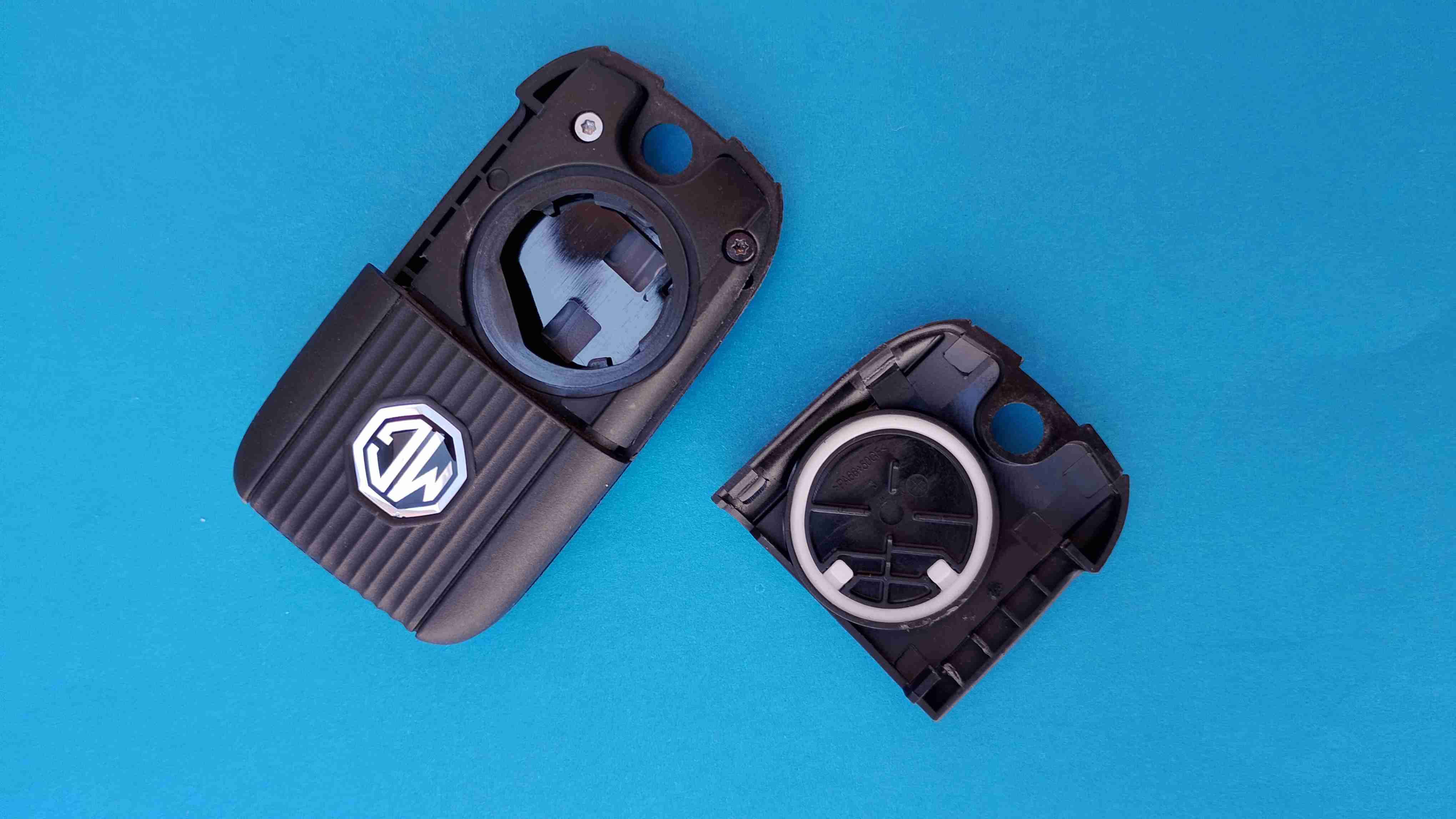 Carcasa de llaves MG - miniatura 3