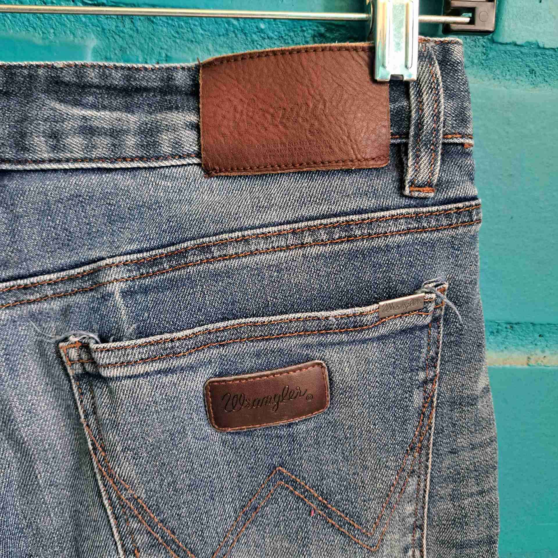 Shorts beige a rayas y Jeans - miniatura 3