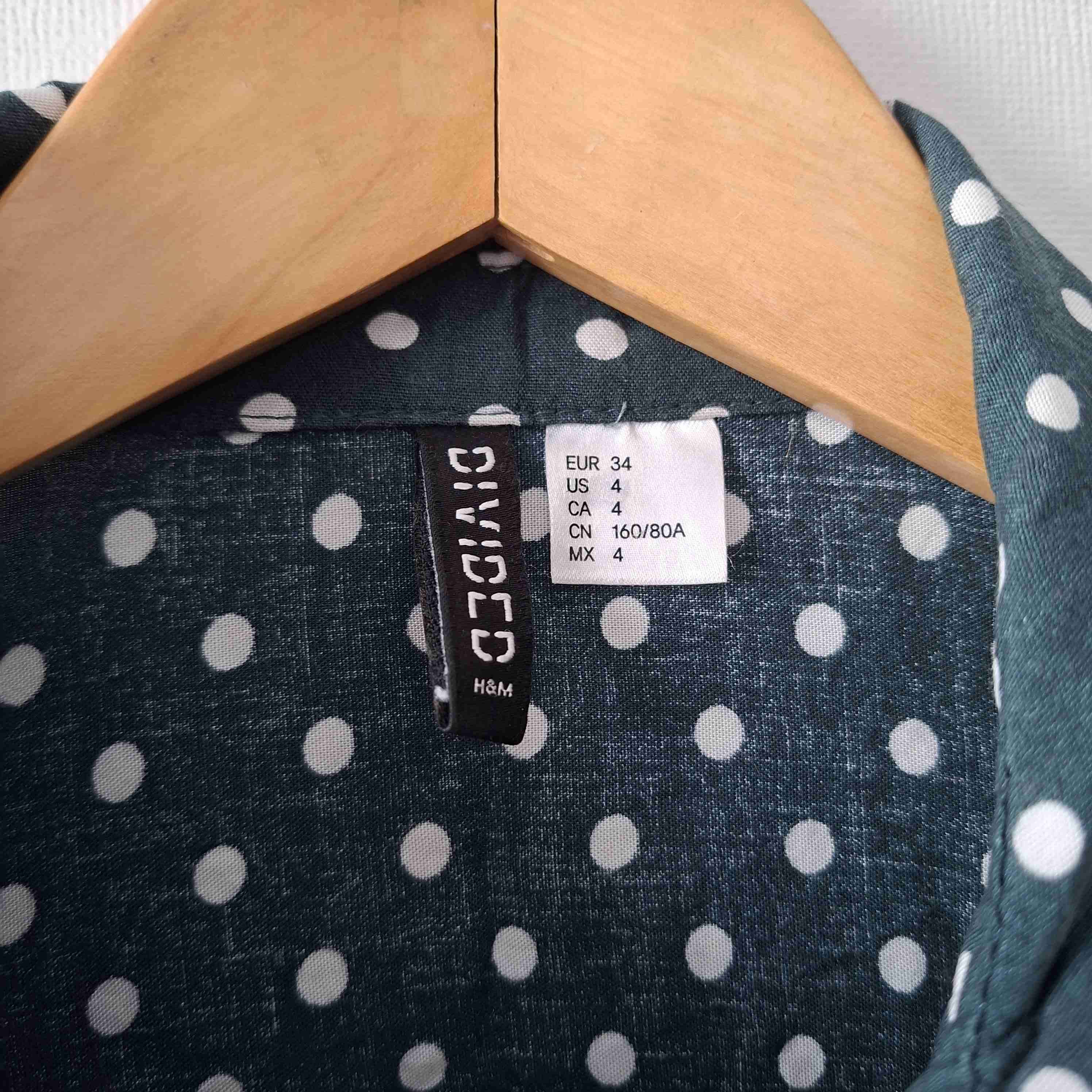 Camisa verde de lunares - miniatura 2