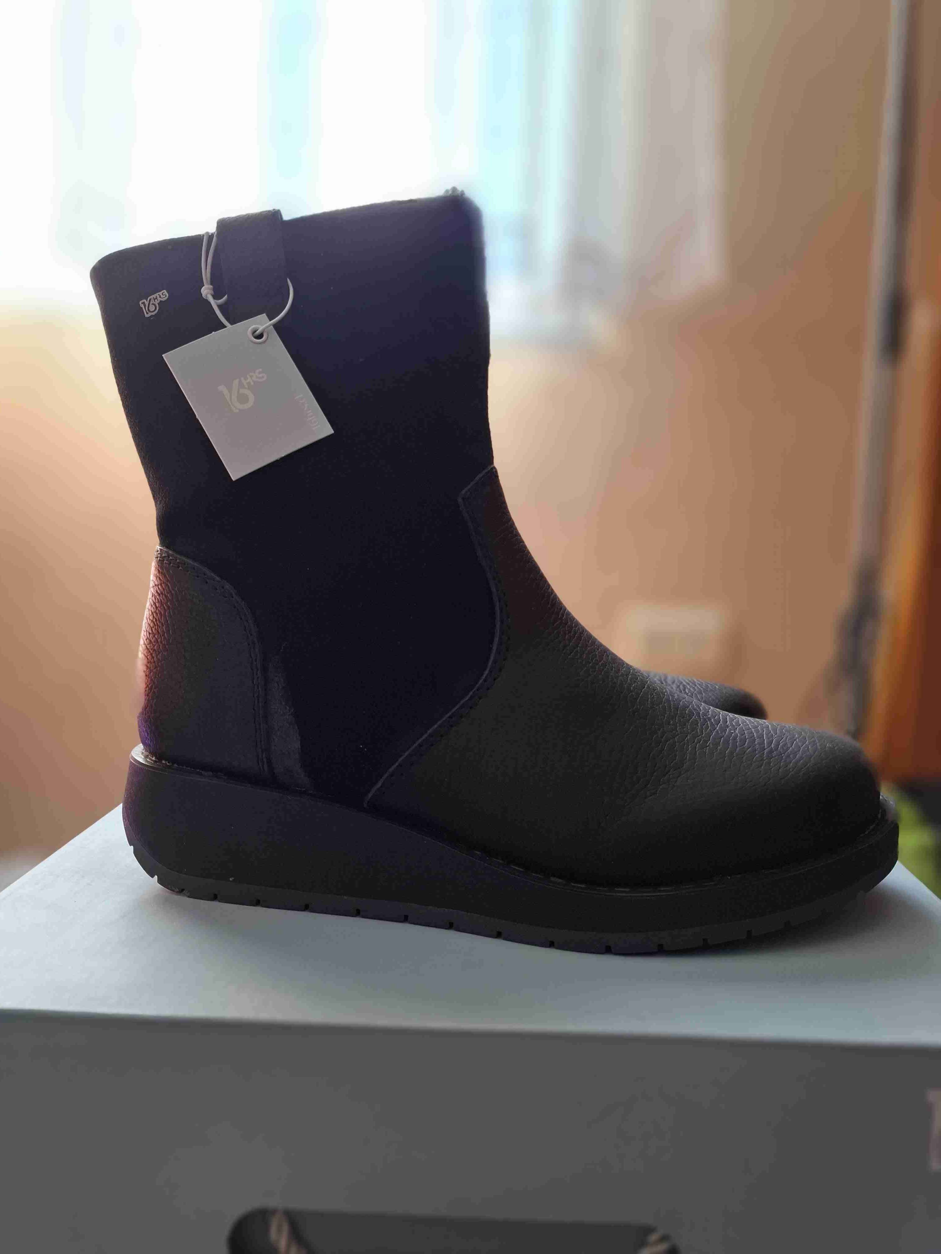 Botas negras nuevas con etiqueta - 1