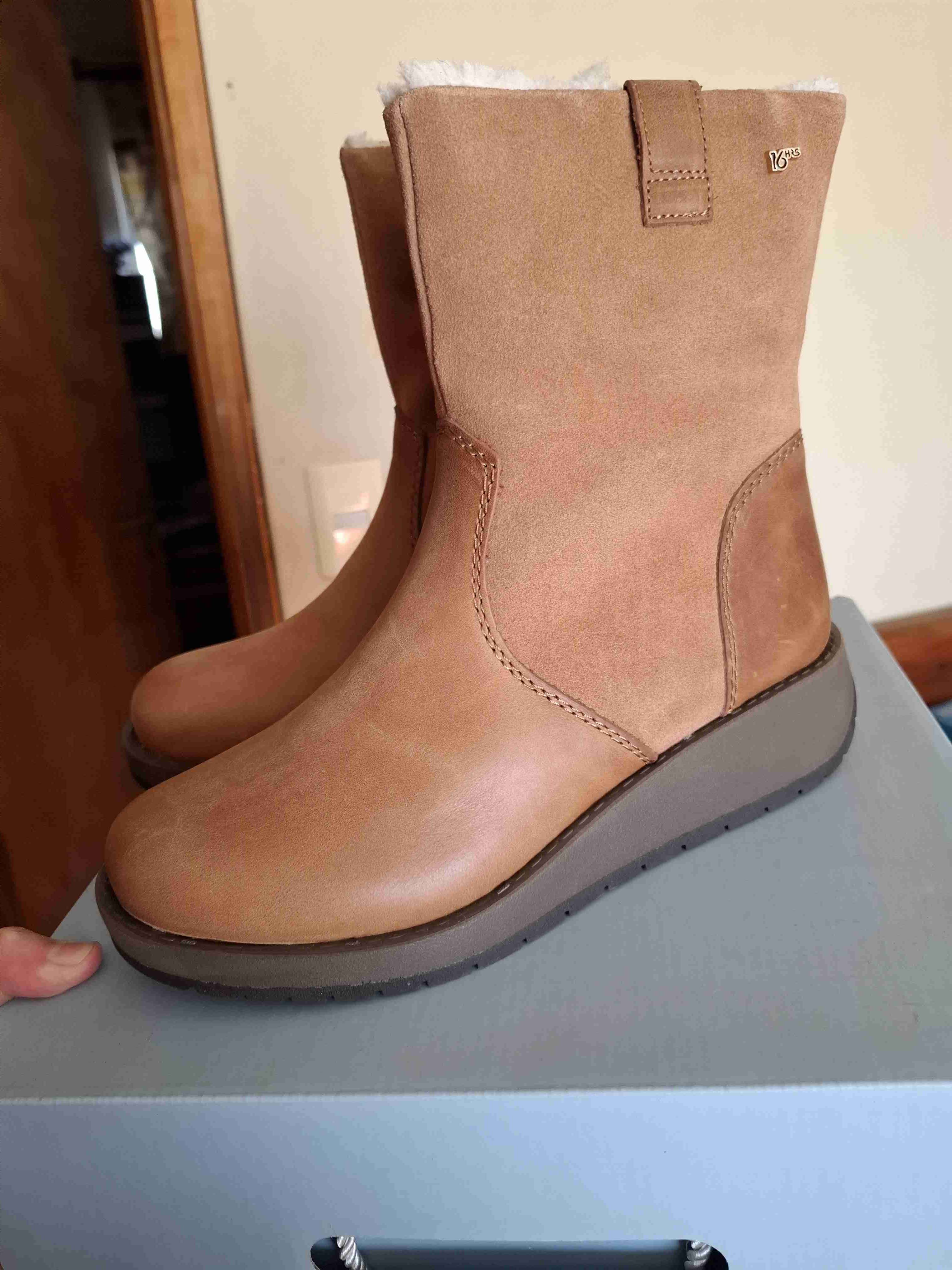 Botas negras nuevas con etiqueta - 2