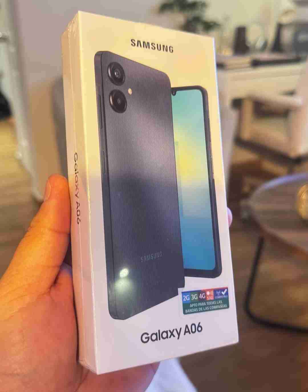 Samsung Galaxy A06 nuevo - miniatura 1