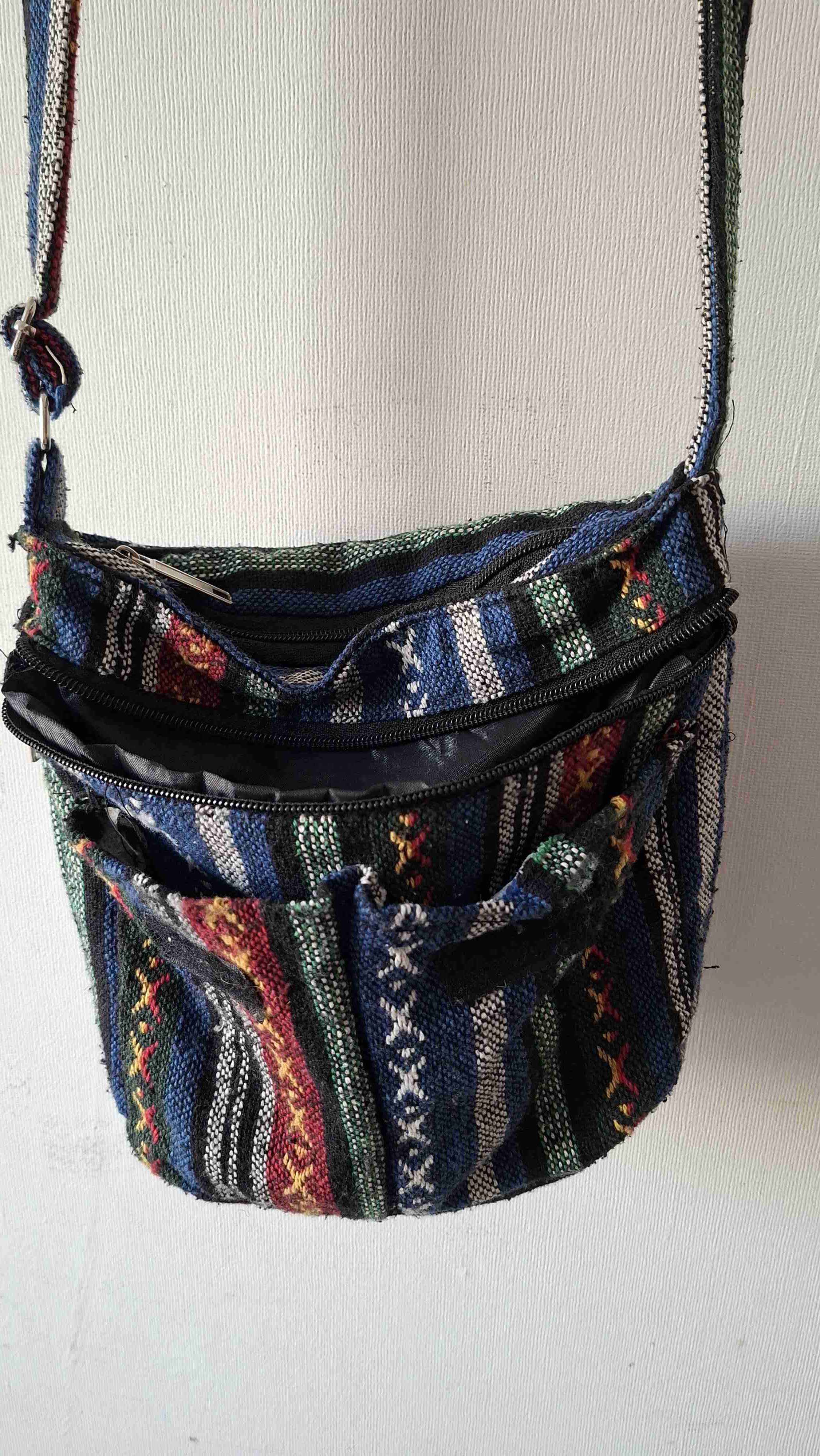 Bandolera con diseño étnico - miniatura 4