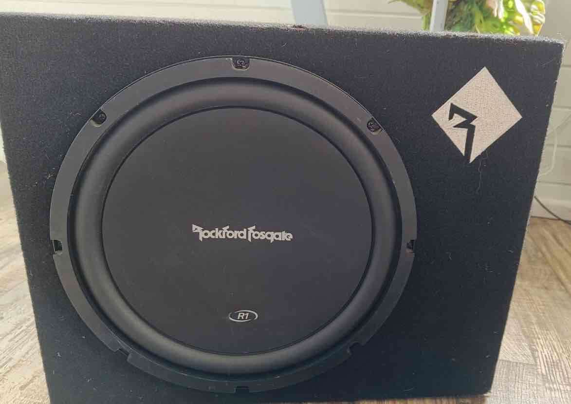 Combo Rockford Fosgate – Bajo potente y de calidad - 1