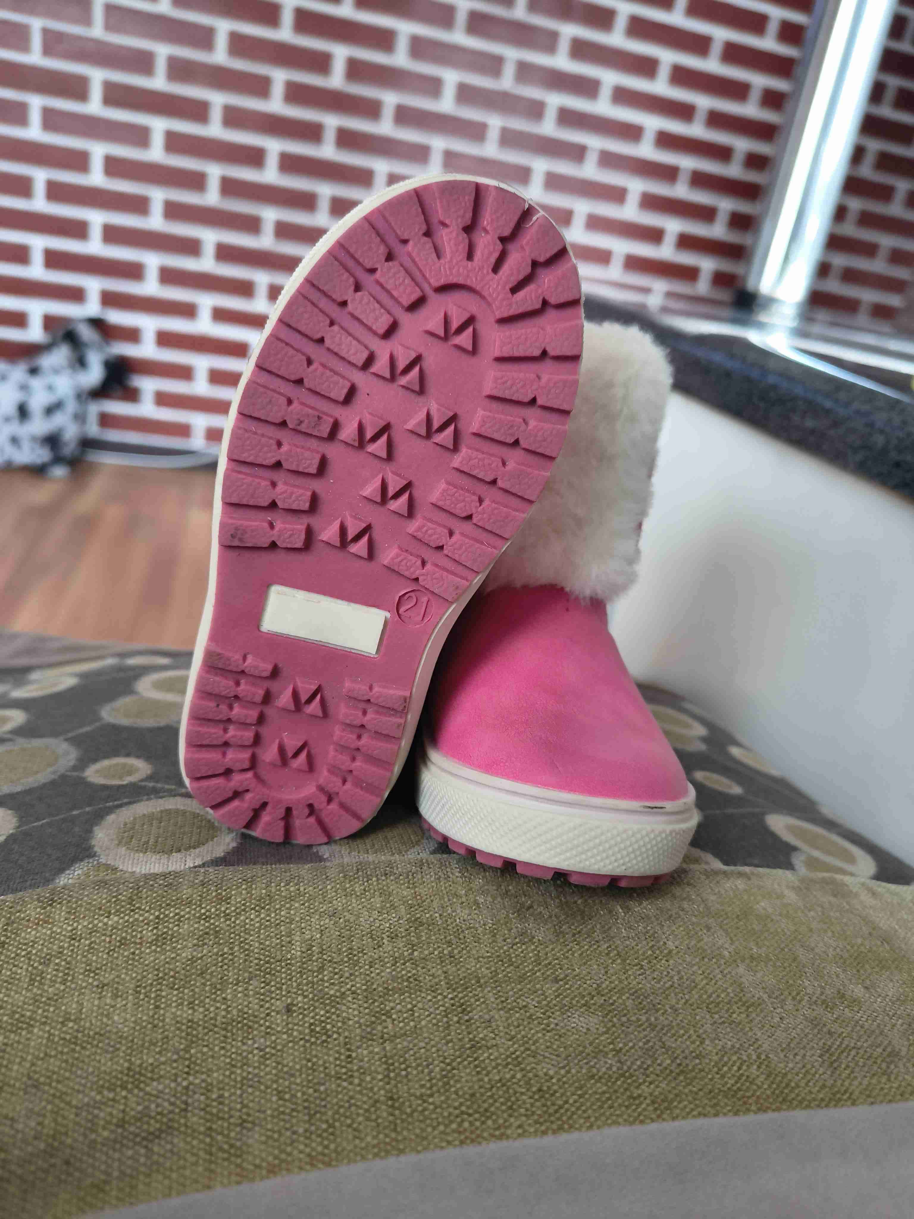 Botas infantiles rosadas con peluche - miniatura 3