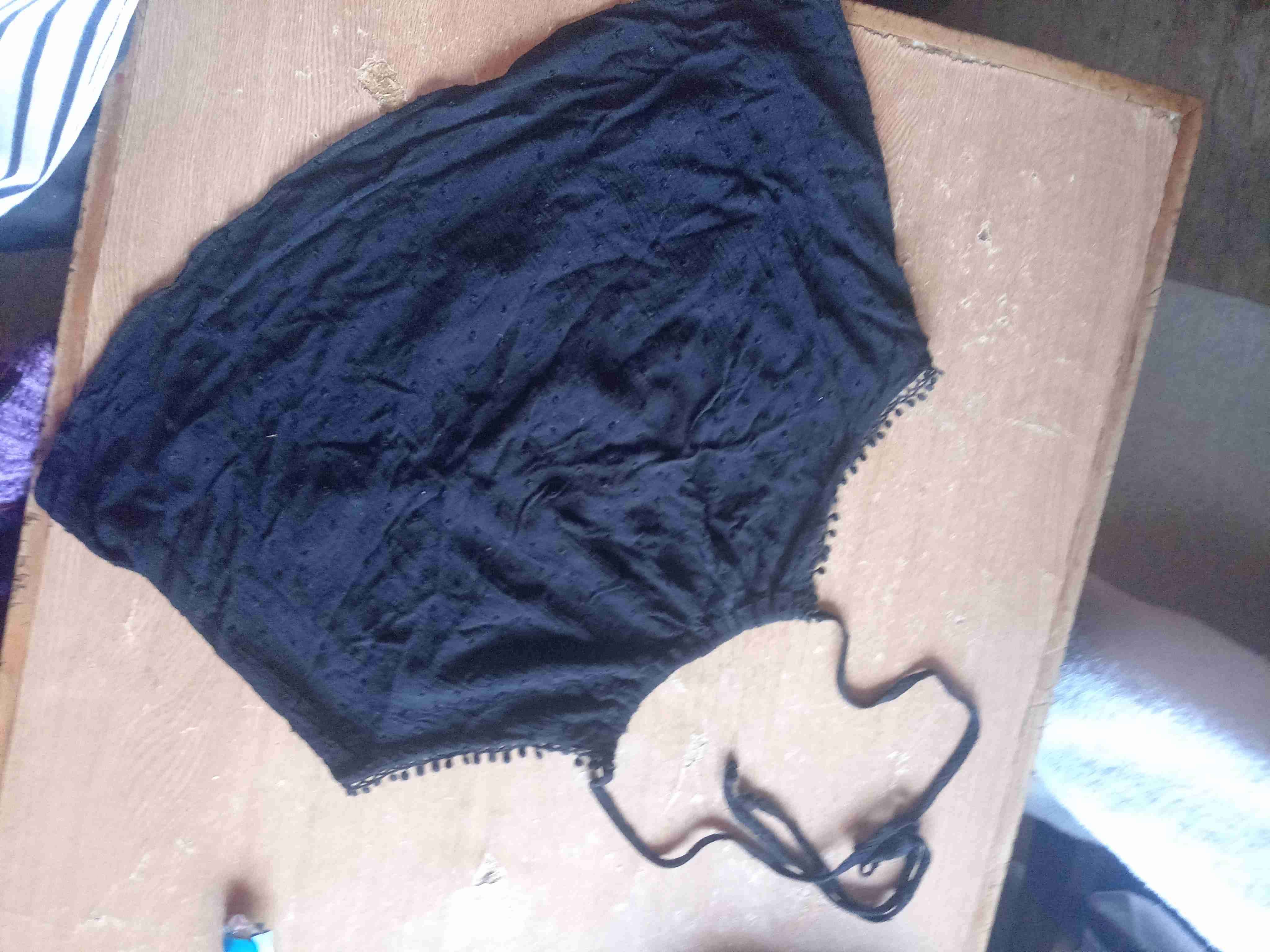 Top negro con tirantes por todo - 1