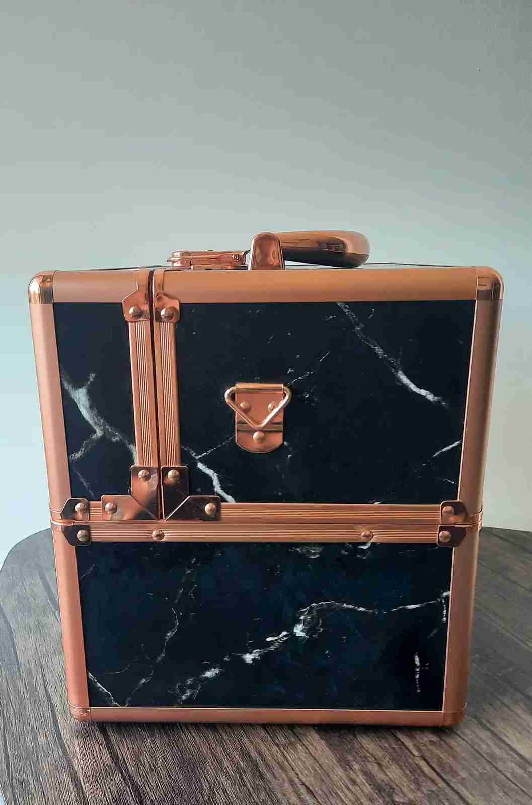 Maletín de maquillaje negro mármol - 4