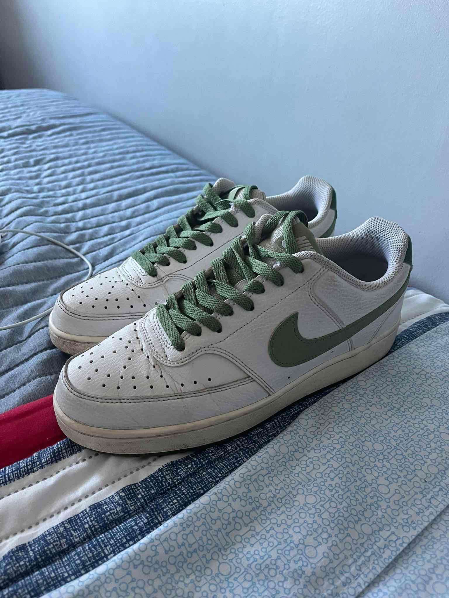 Zapatillas Nike Court visión con detalles verdes - miniatura 3