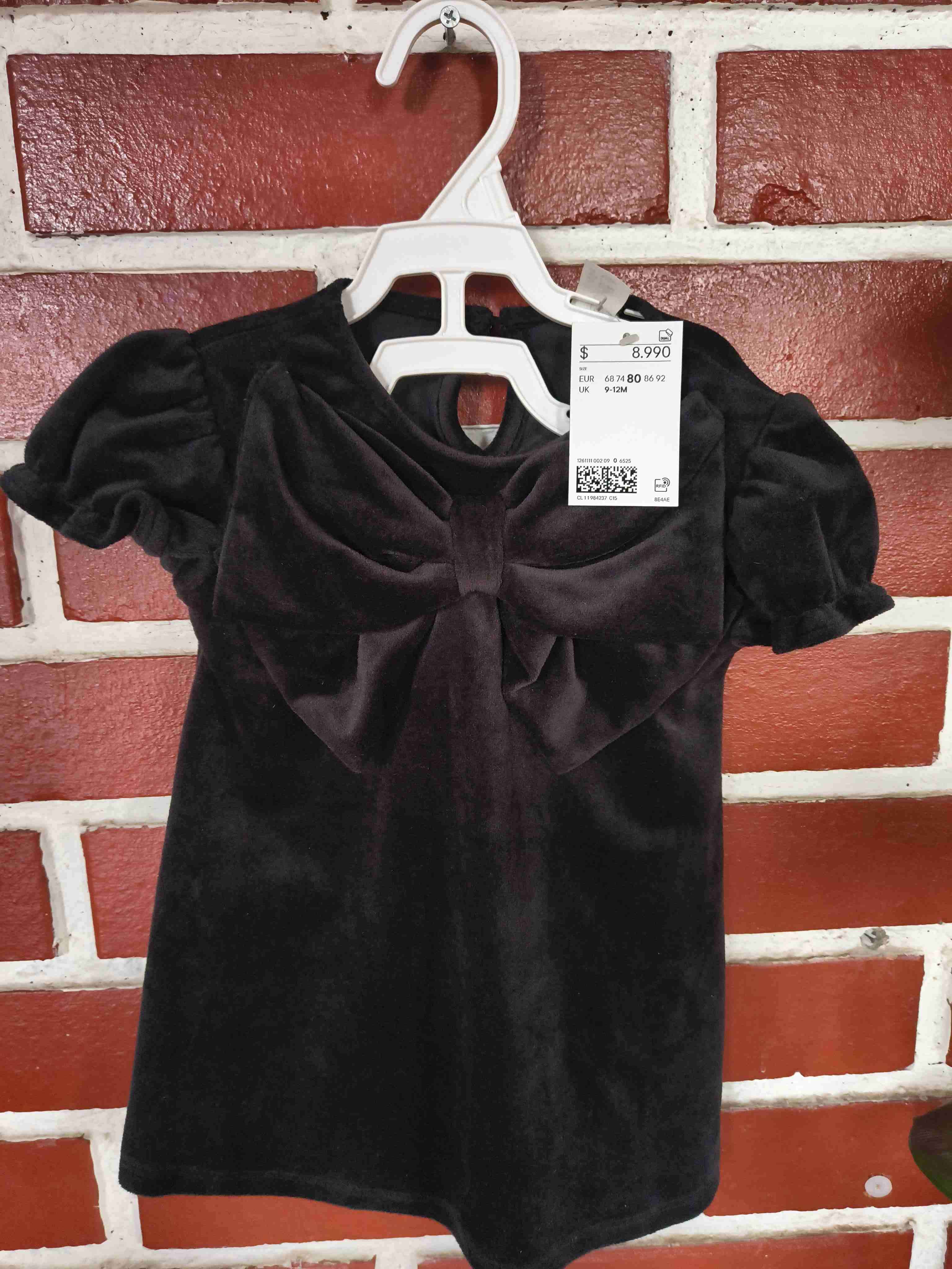 Vestido de niña negro con lazo - miniatura 2