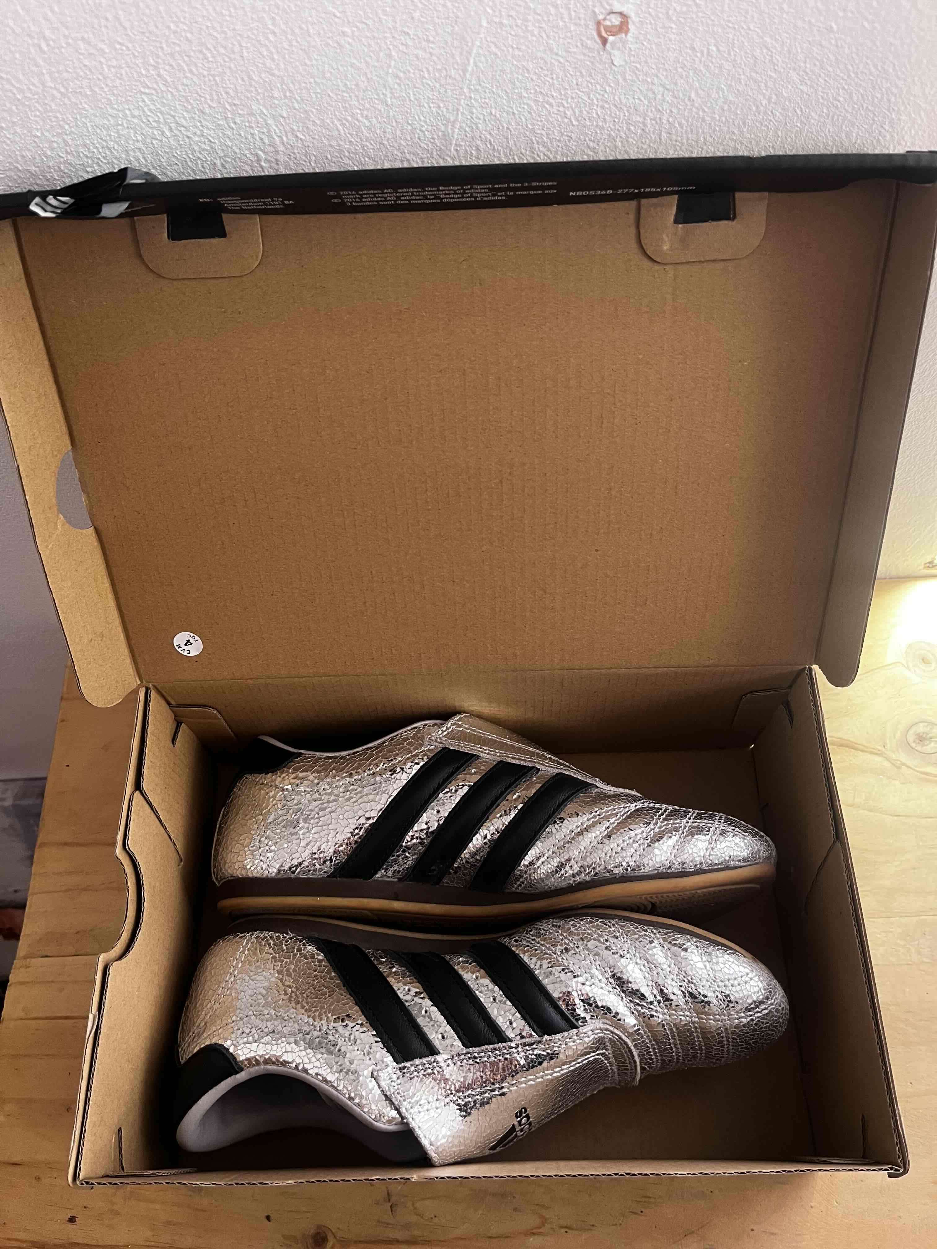 Zapatillas plateadas Adidas taekowondo - miniatura 3