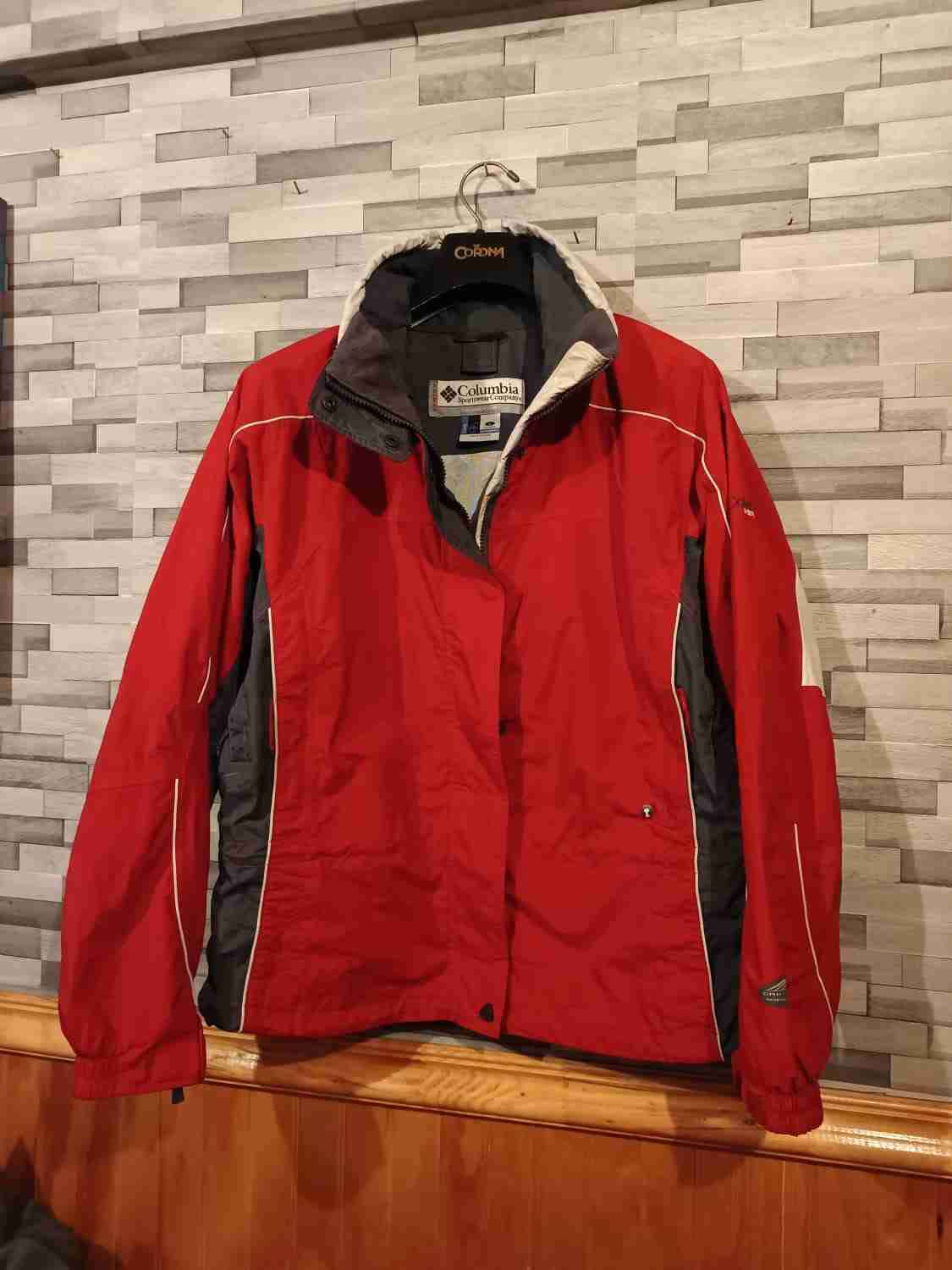 Chaqueta roja Columbia impermeable - miniatura 2