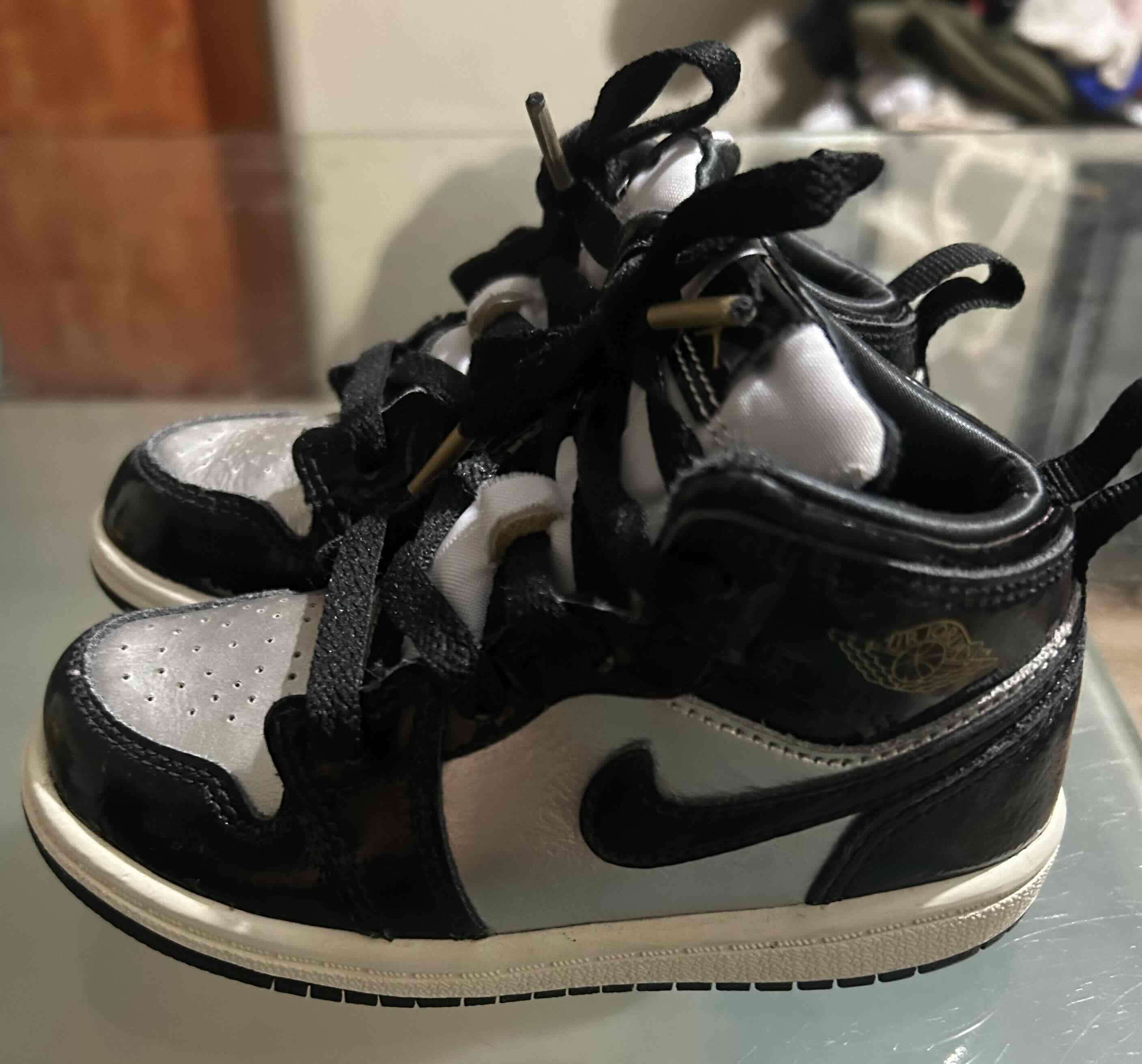 Zapatillas negras para niño - miniatura 5