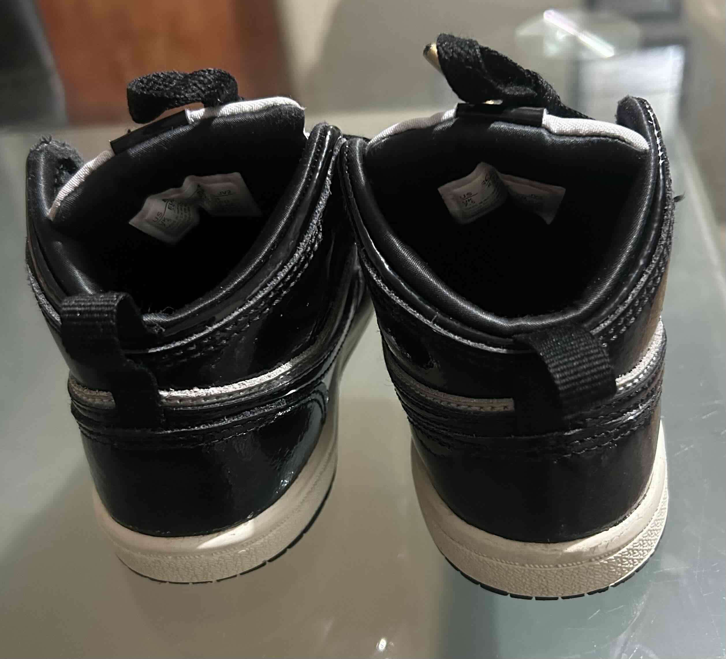 Zapatillas negras para niño - miniatura 6