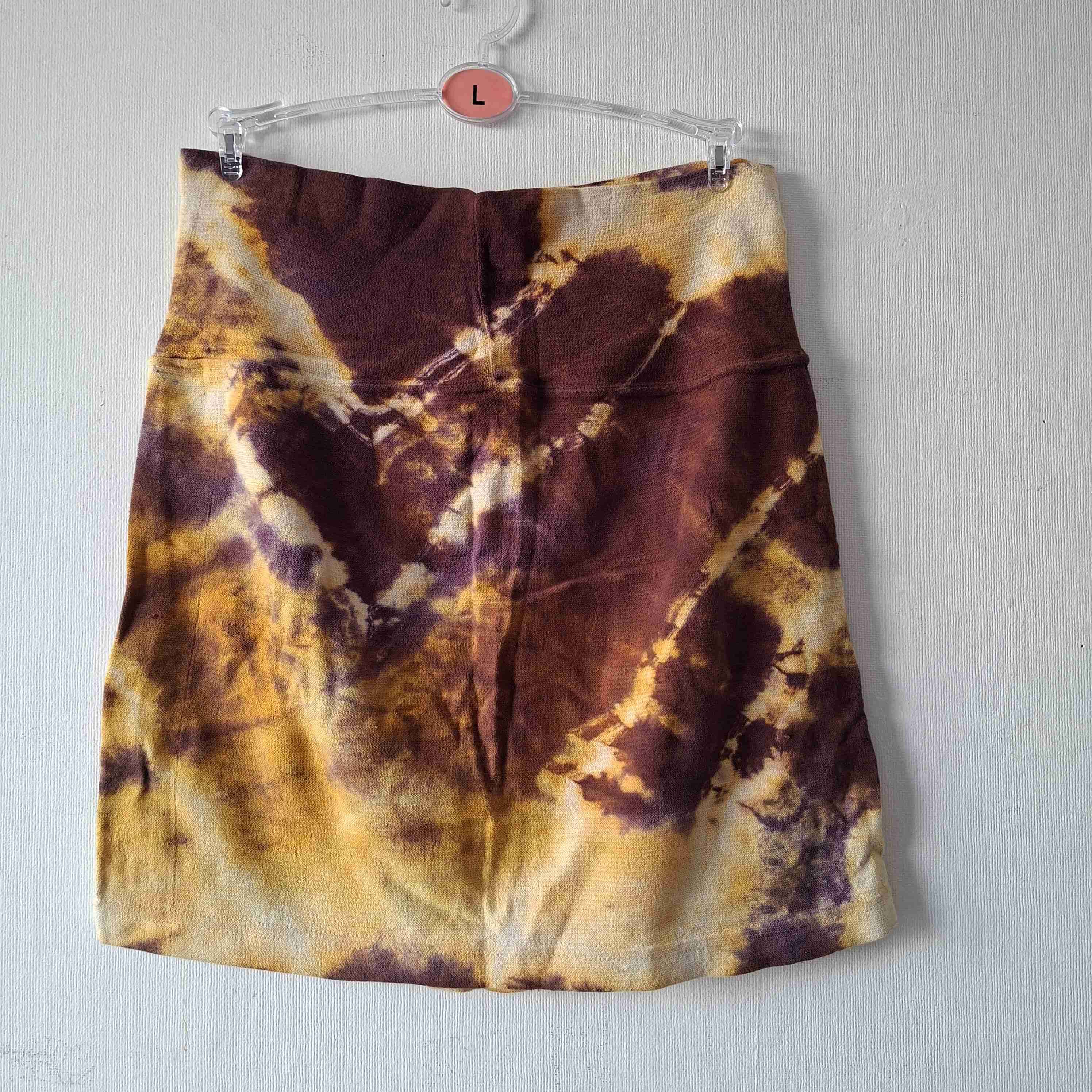 Falda corta tie-dye amarilla-morada - miniatura 2
