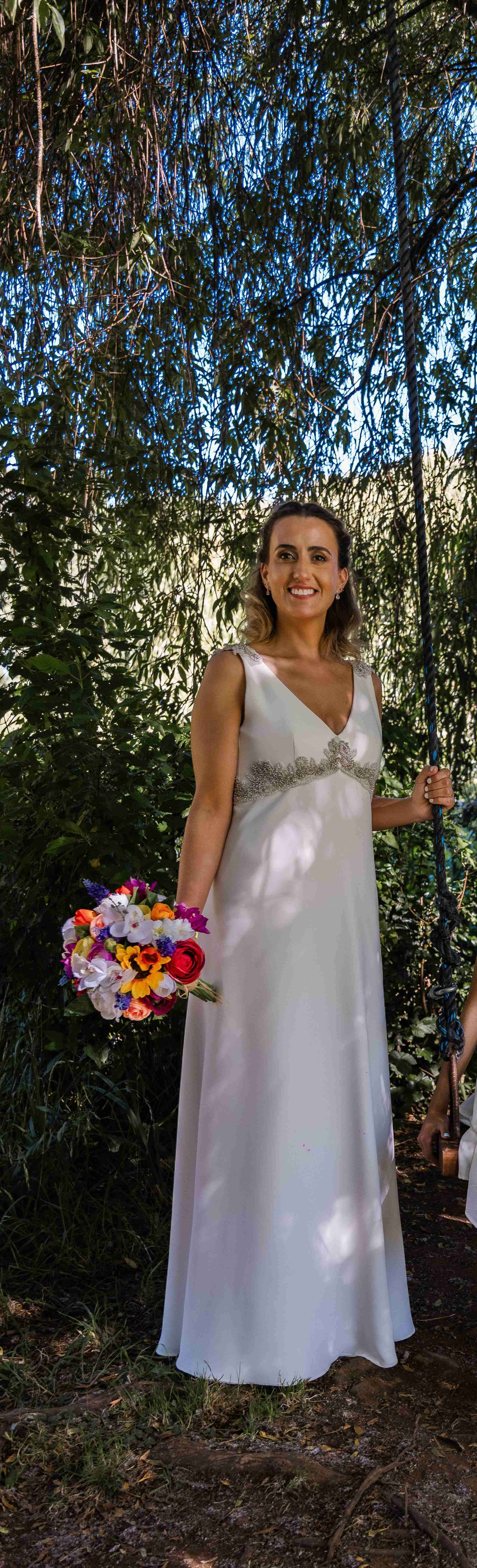 Vestido de novia usado más zapatos - 1