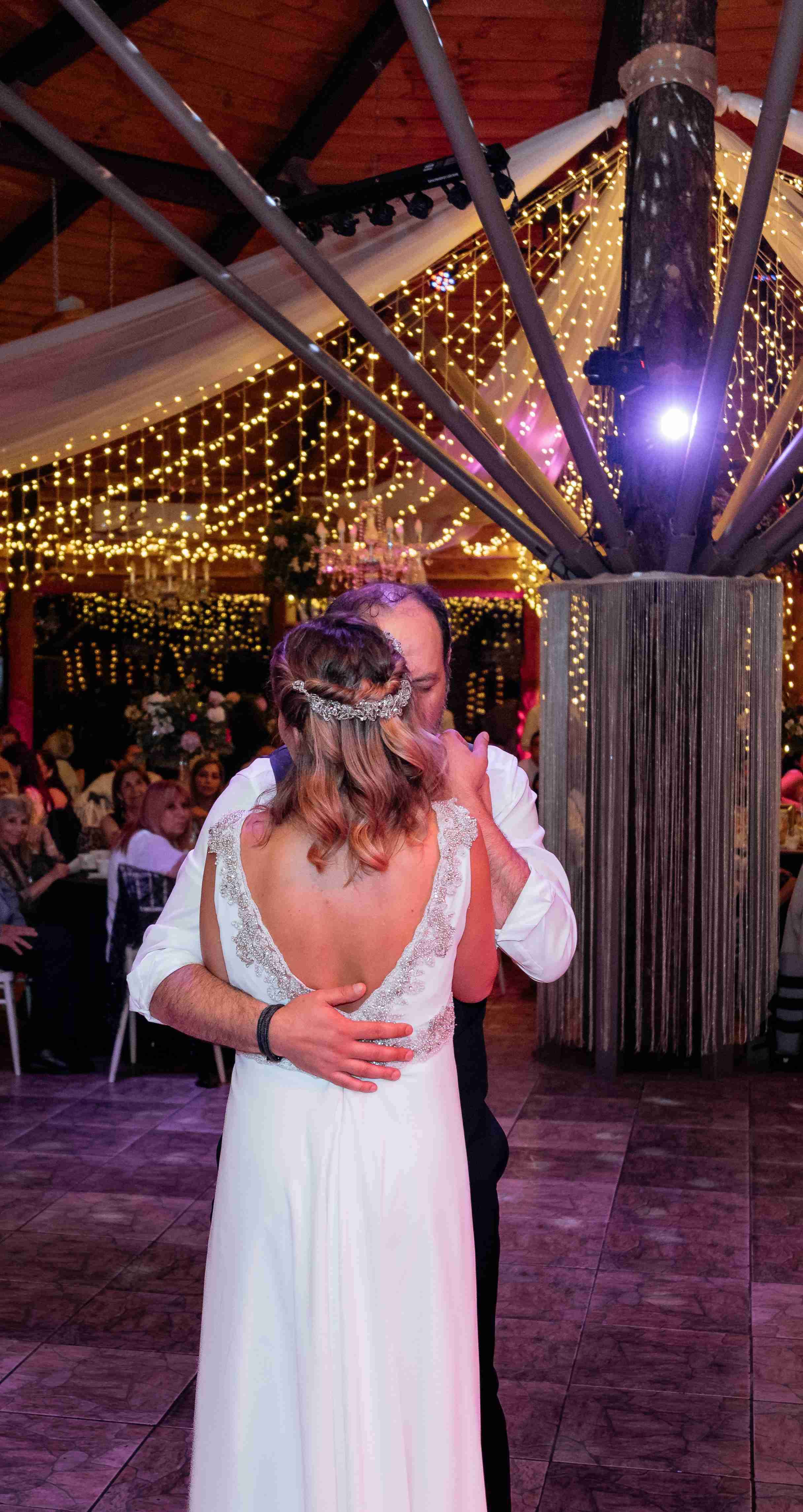 Vestido de novia usado más zapatos - 2