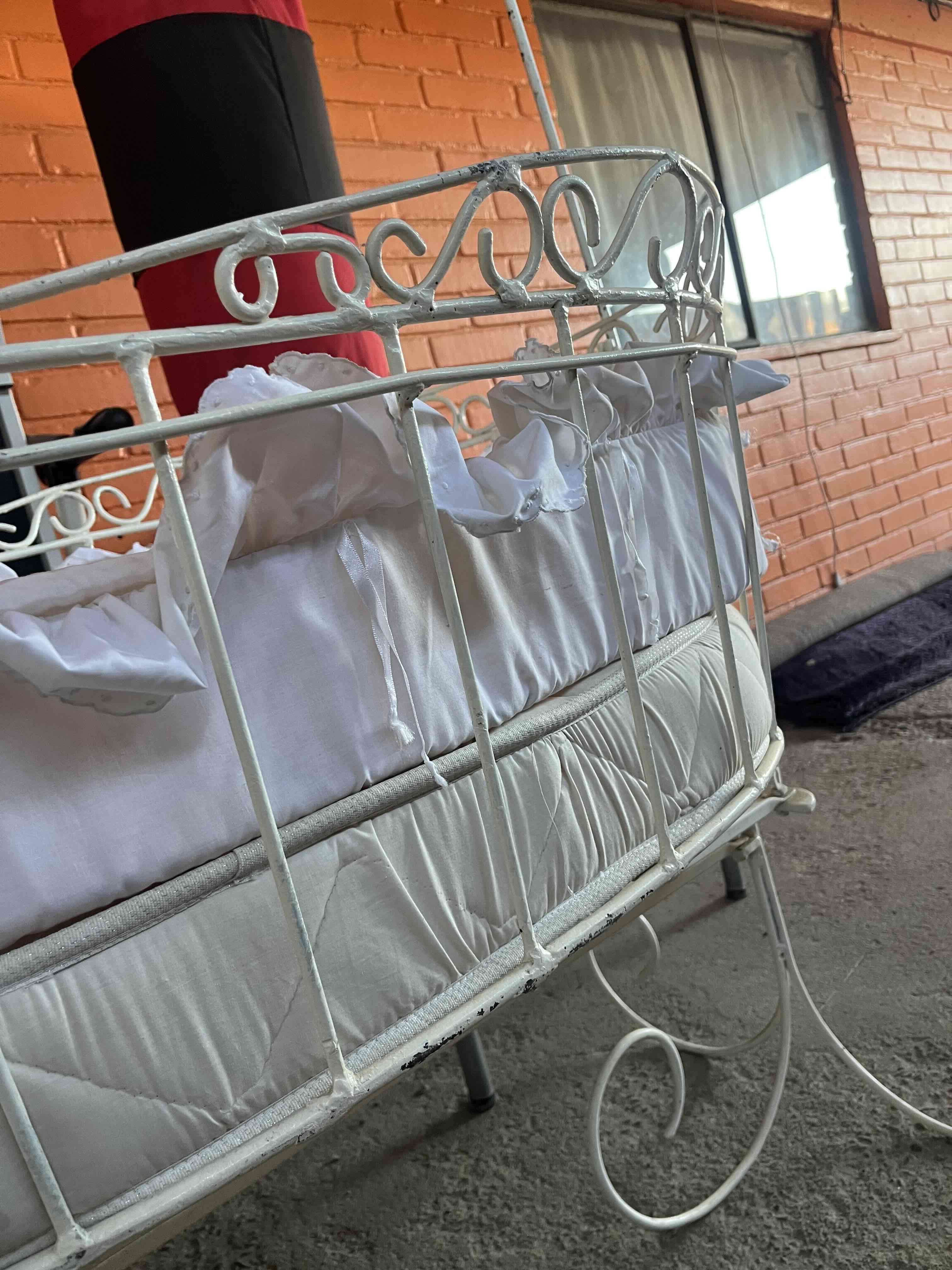 ✨Hermosa cuna estilo francesa con dosel✨ - miniatura 4