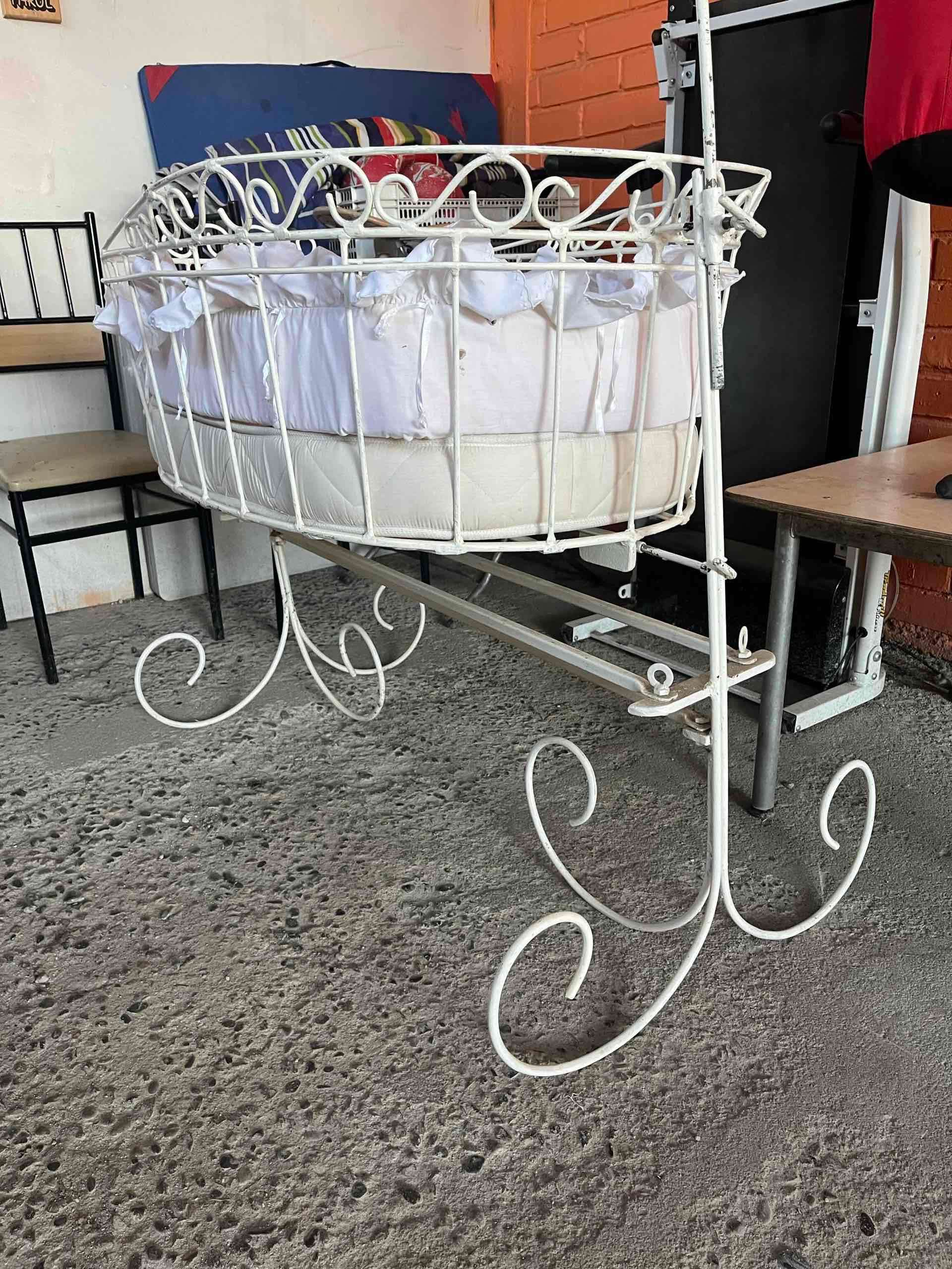 ✨Hermosa cuna estilo francesa con dosel✨ - miniatura 5