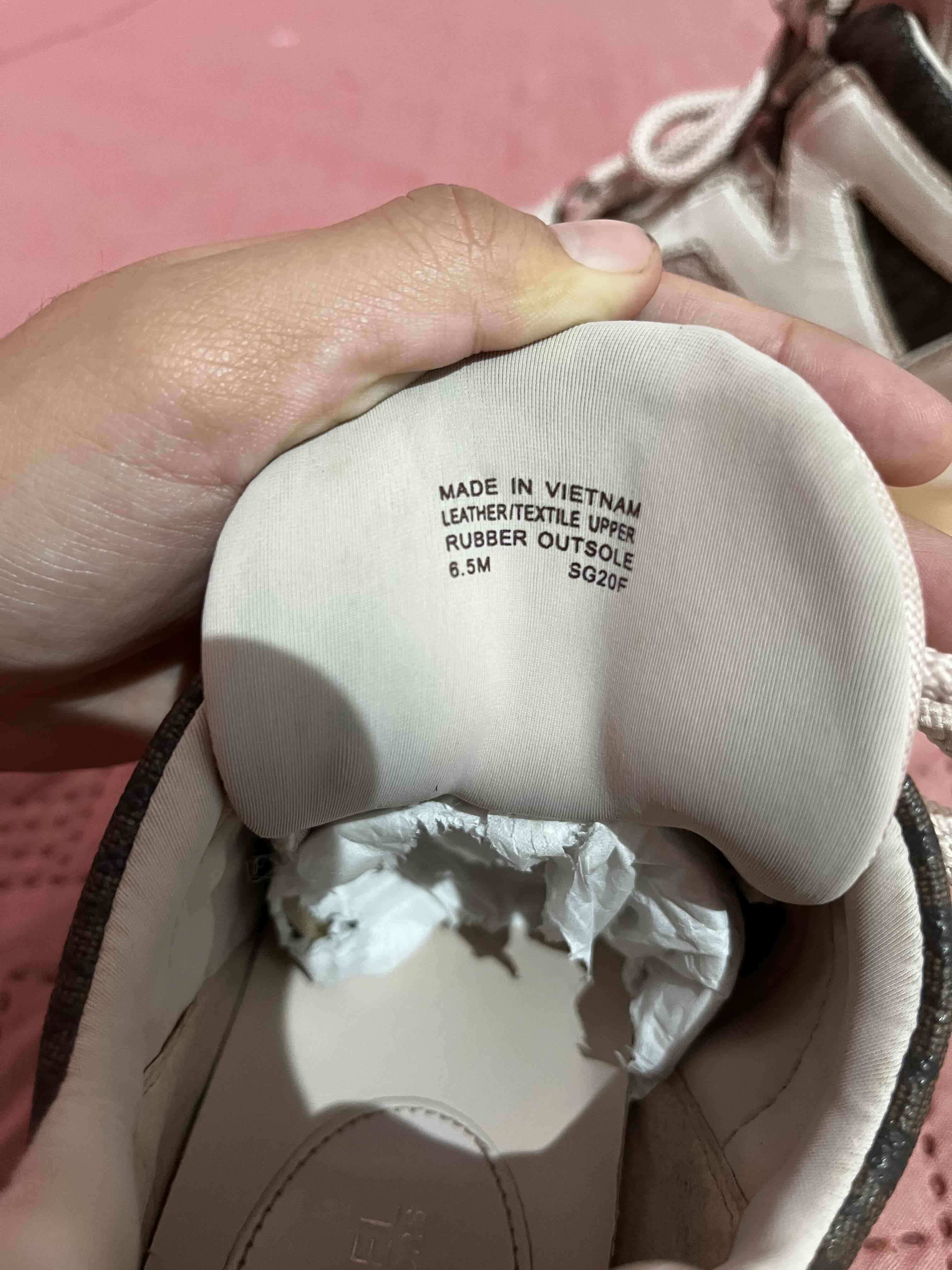 Zapatillas rosadas Michael Kors - miniatura 3