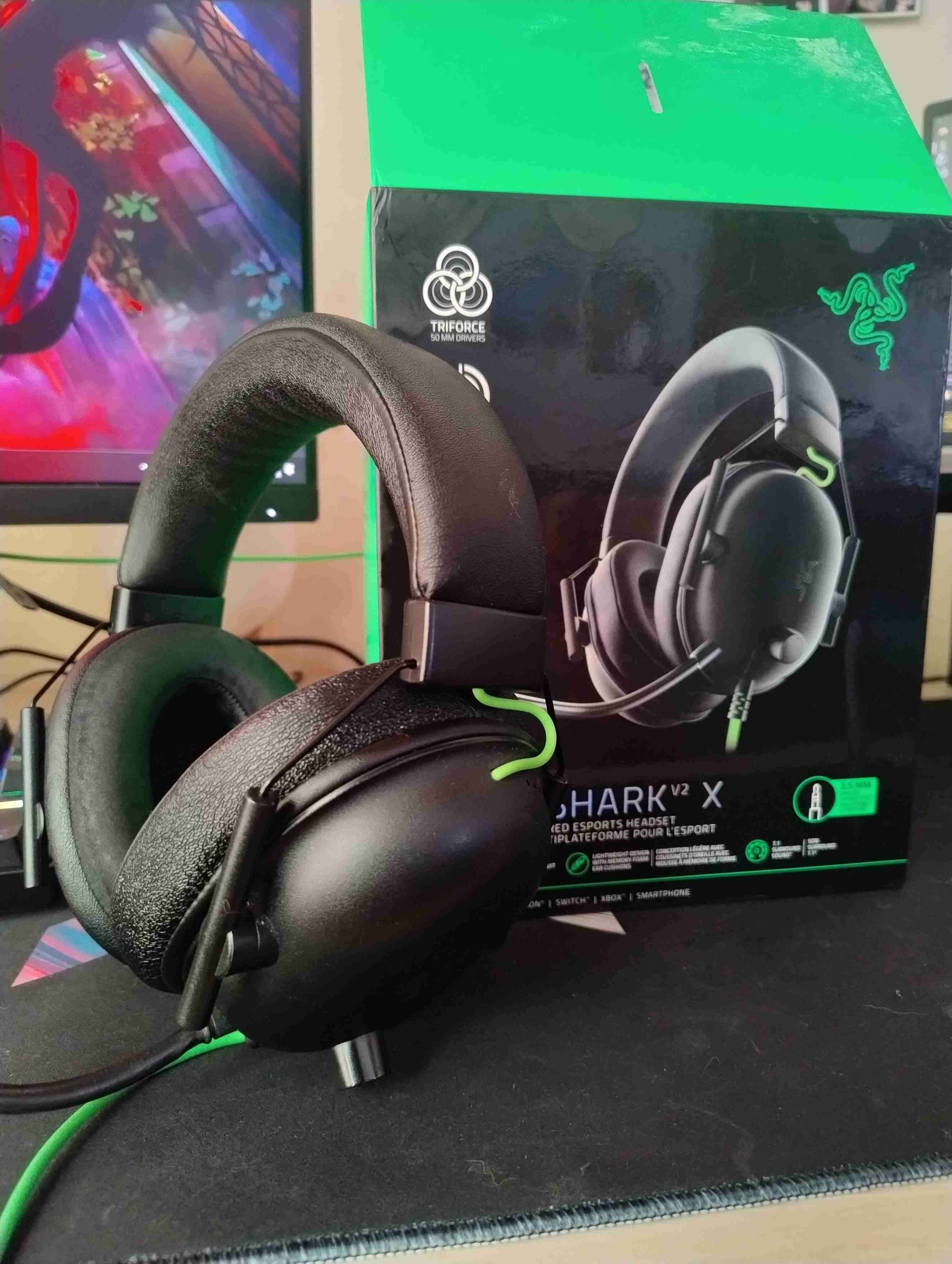 Audífonos Razer BlackShark V2 X - miniatura 1