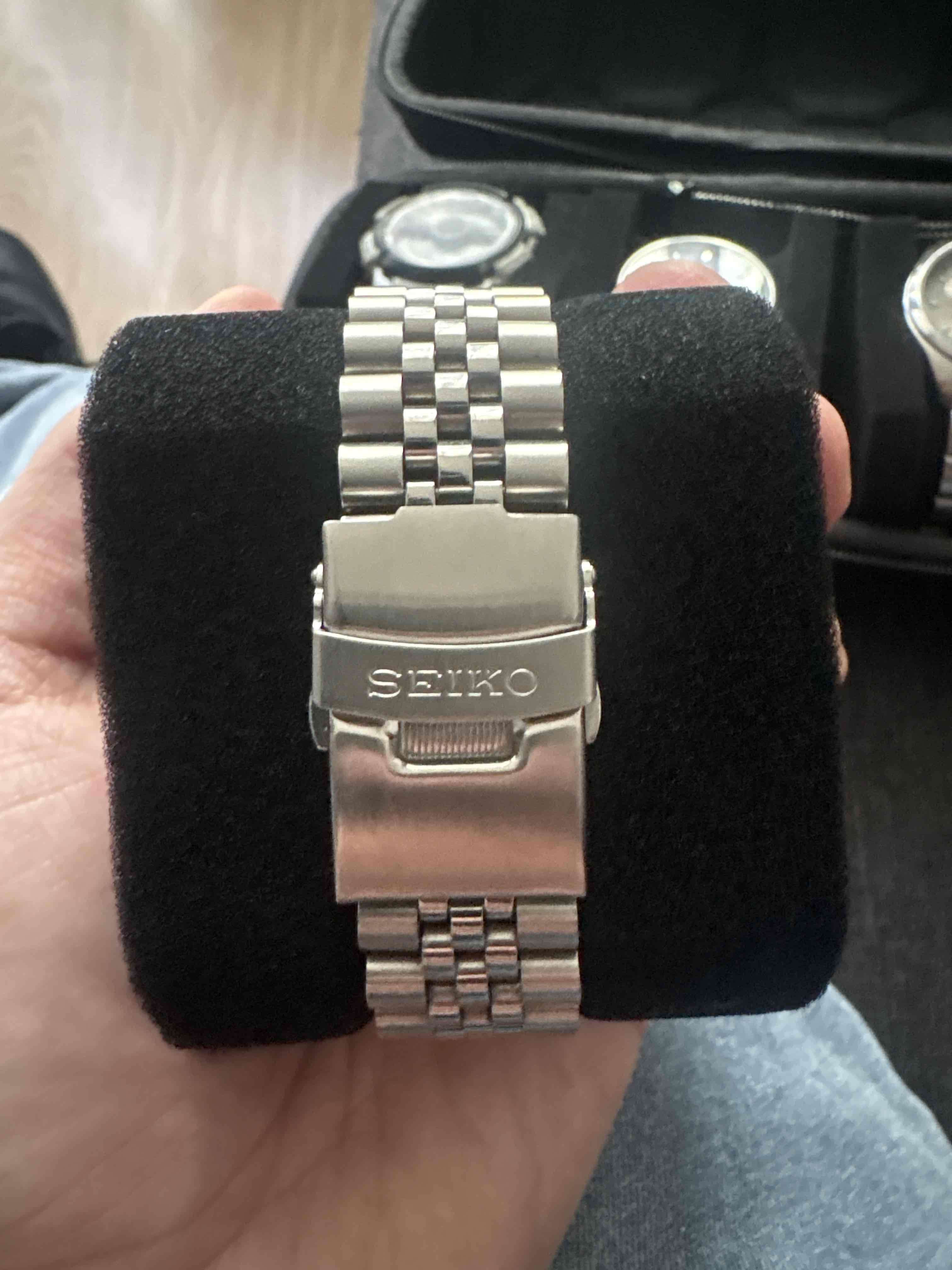 Reloj Seiko automático plateado - miniatura 2