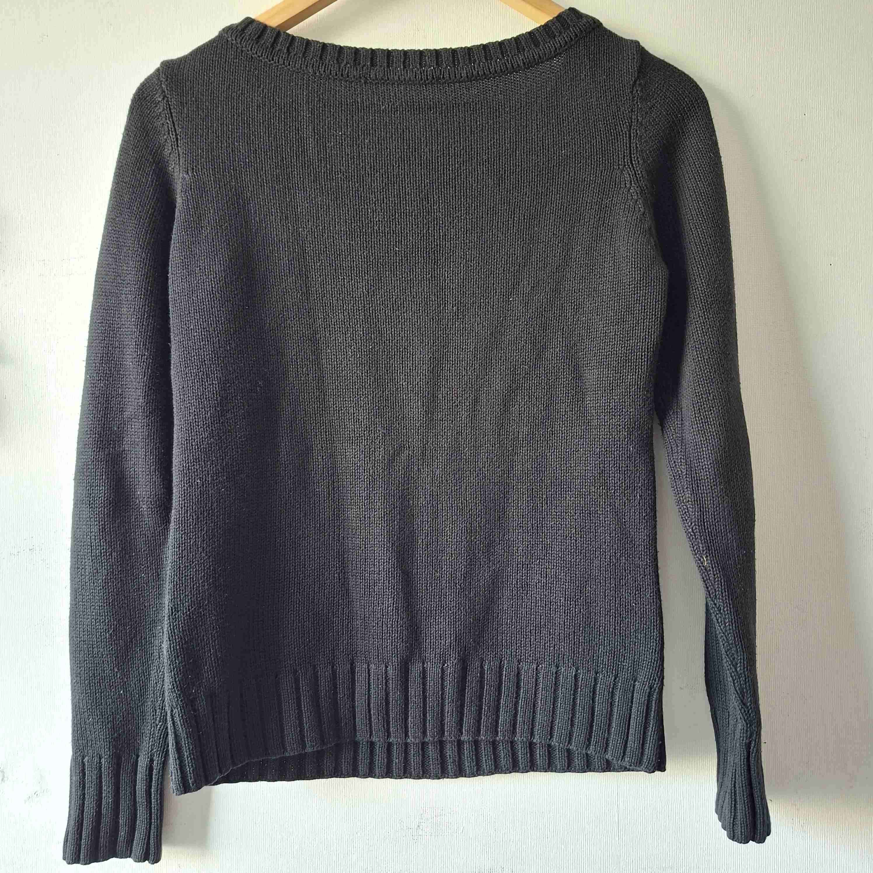 Suéter negro trenzado - miniatura 2