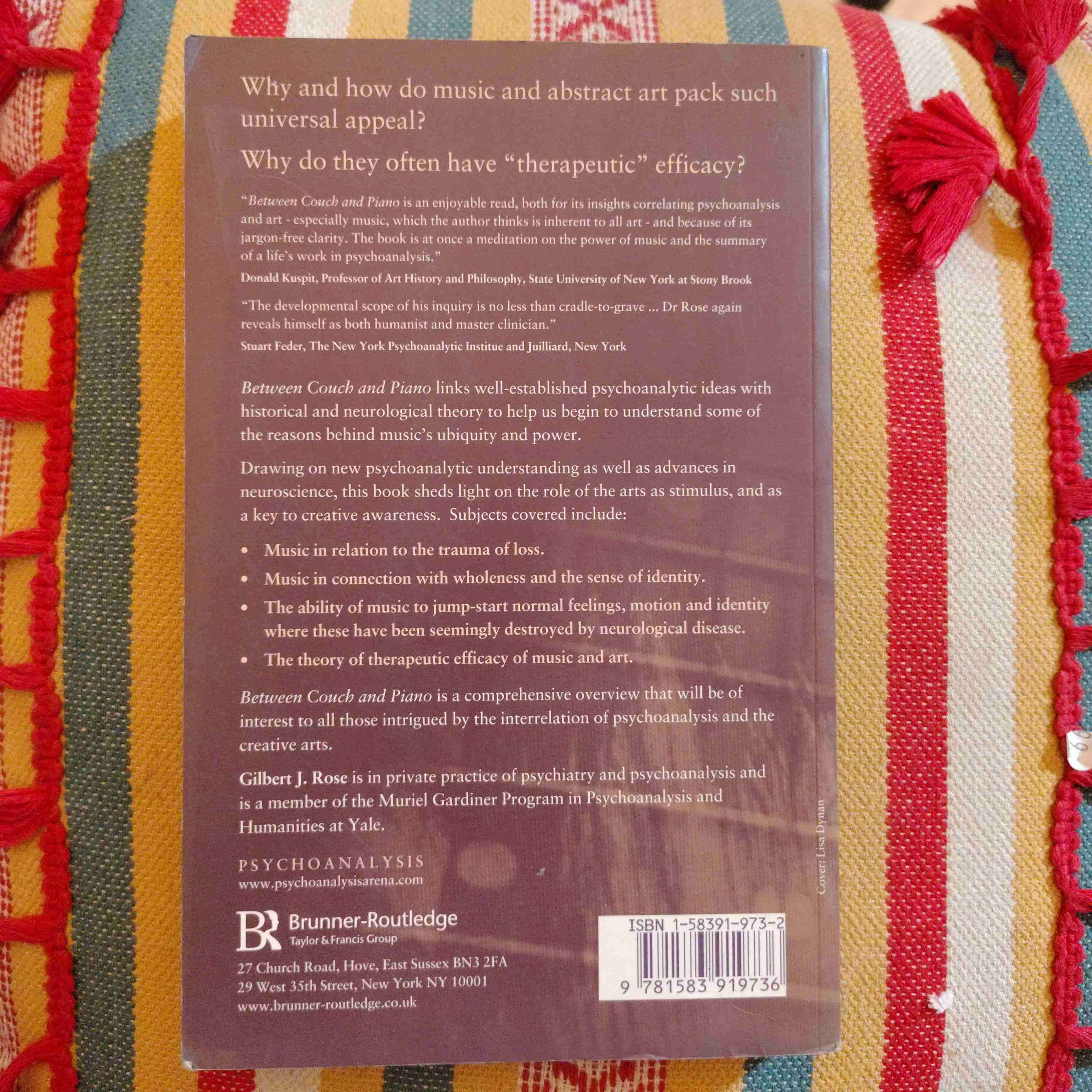 Libro Between Couch and Piano - 2