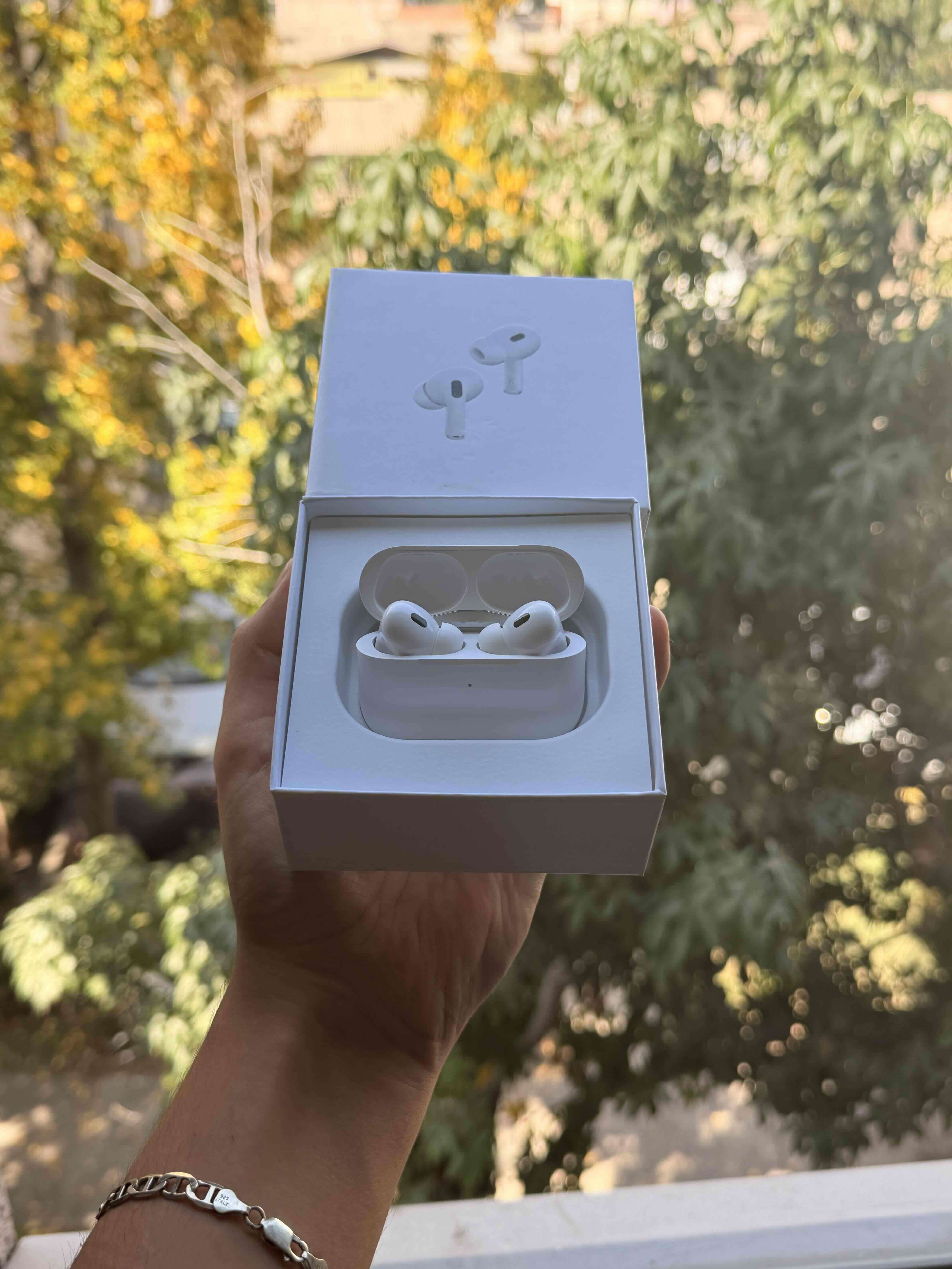 AirPods Pro 2da Generación - 1
