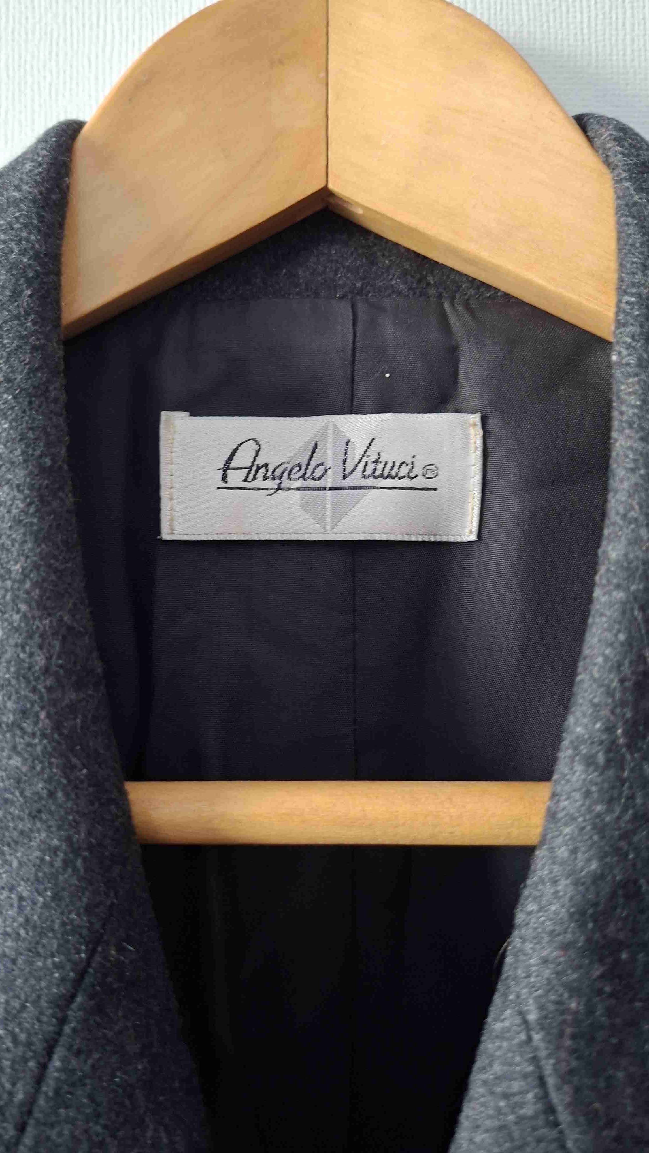 Chaqueta formal oscura - 2