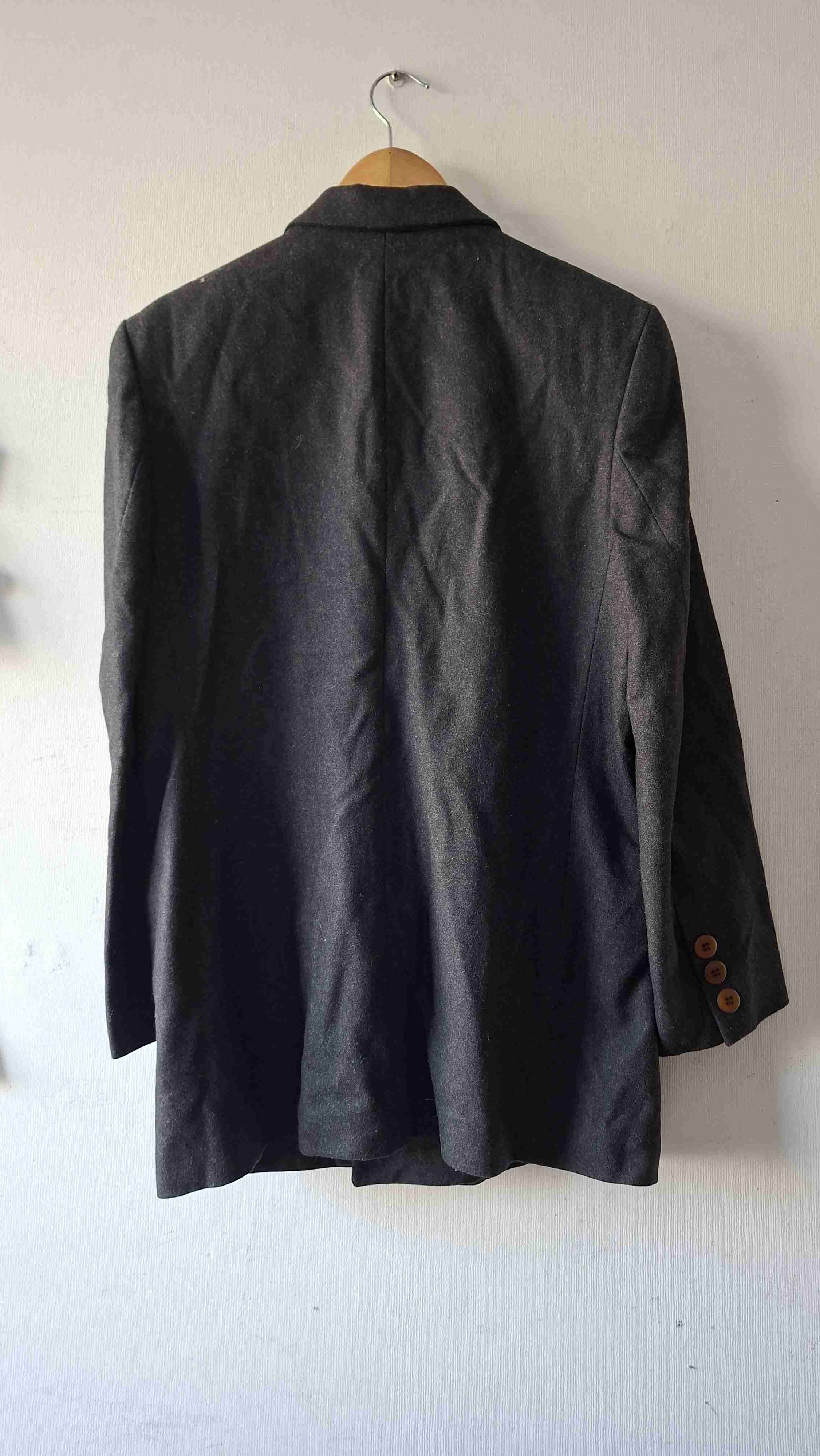 Chaqueta formal oscura - 3