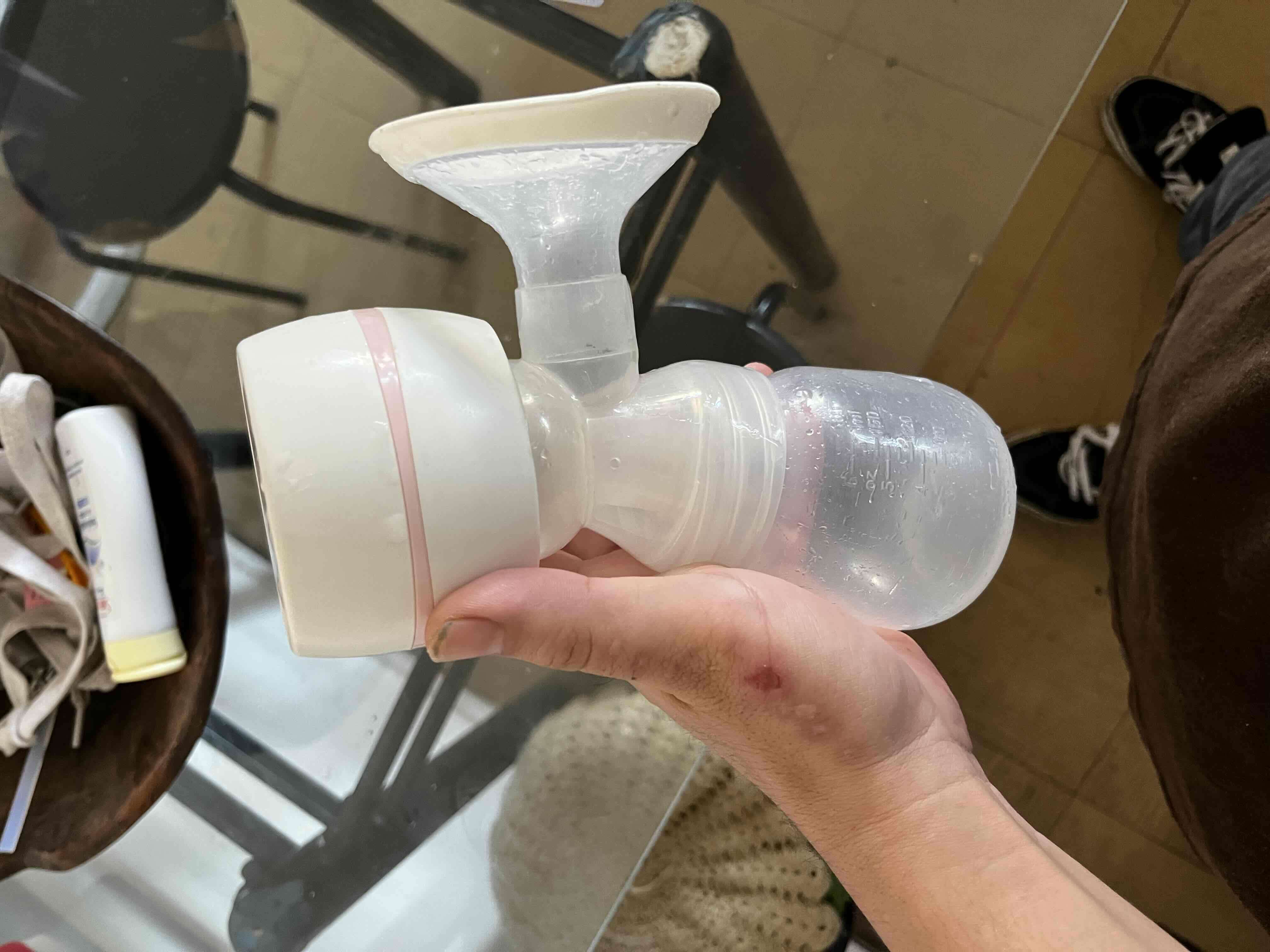 Extractor de leche manual - miniatura 1