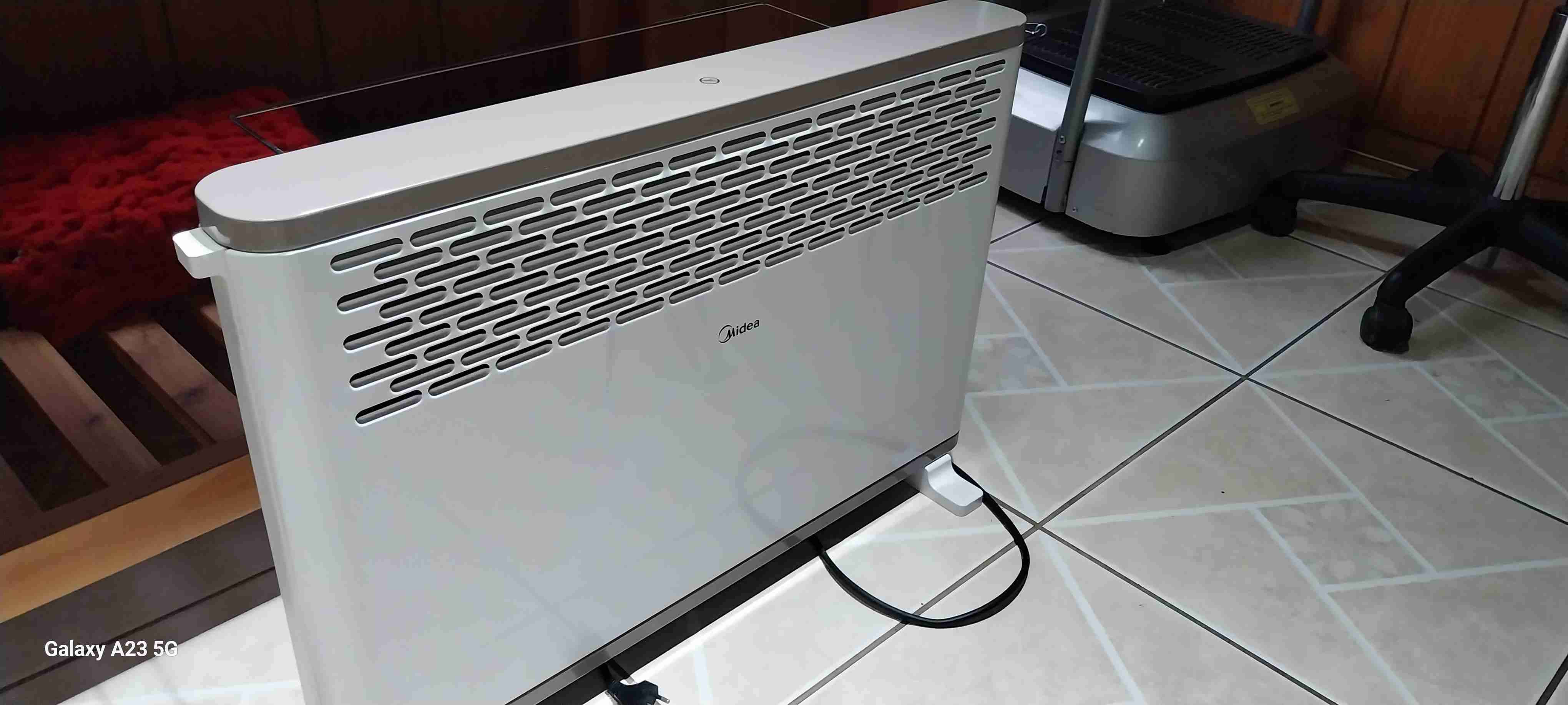 Calefactor eléctrico Midea blanco - 2