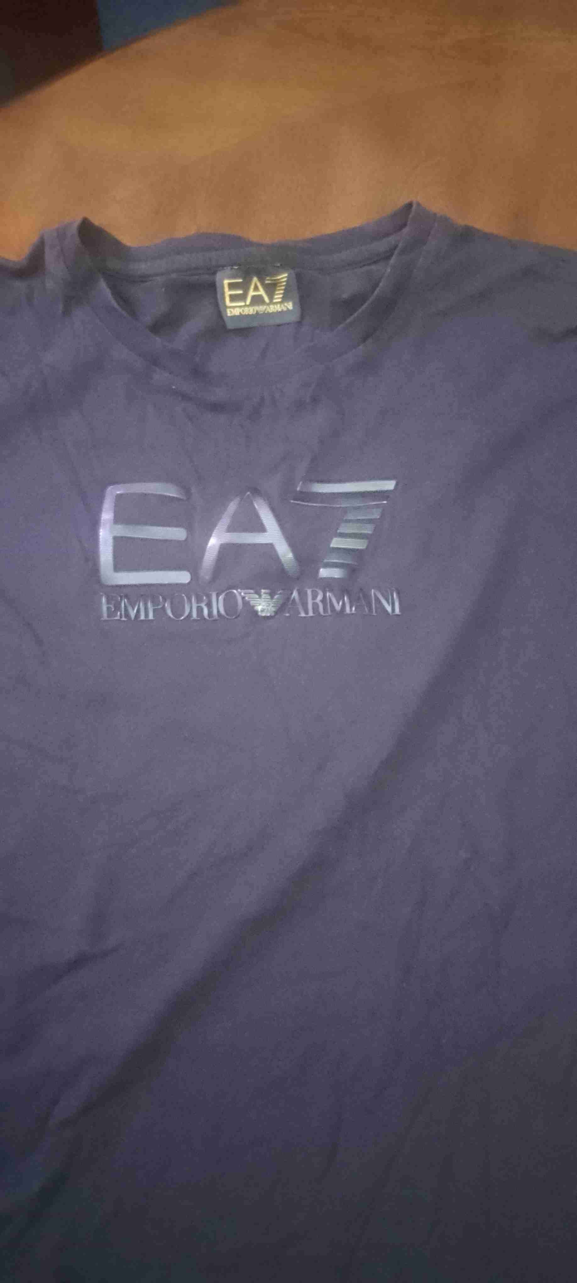 Polera negra EA7 Emporio Armani - 2