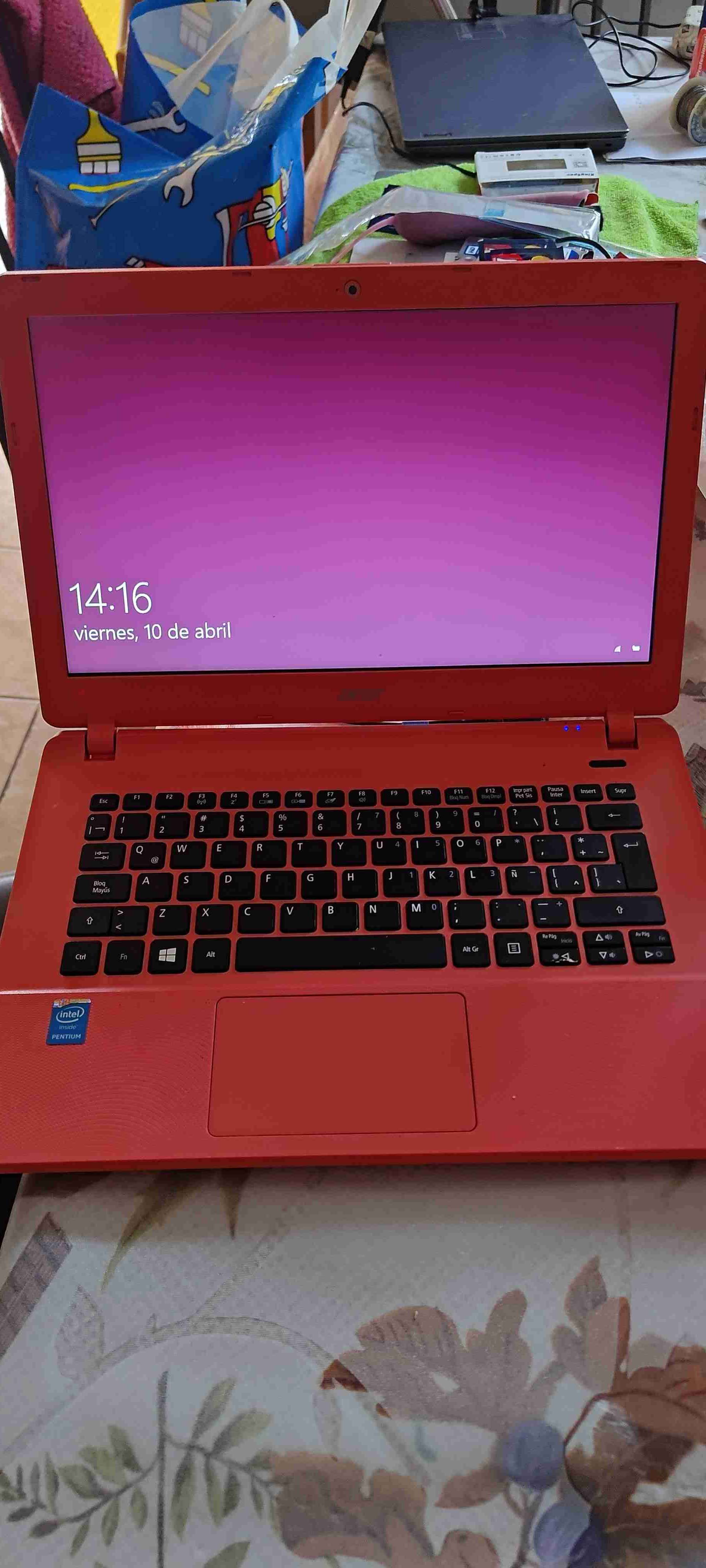Notebook Acer - miniatura 1