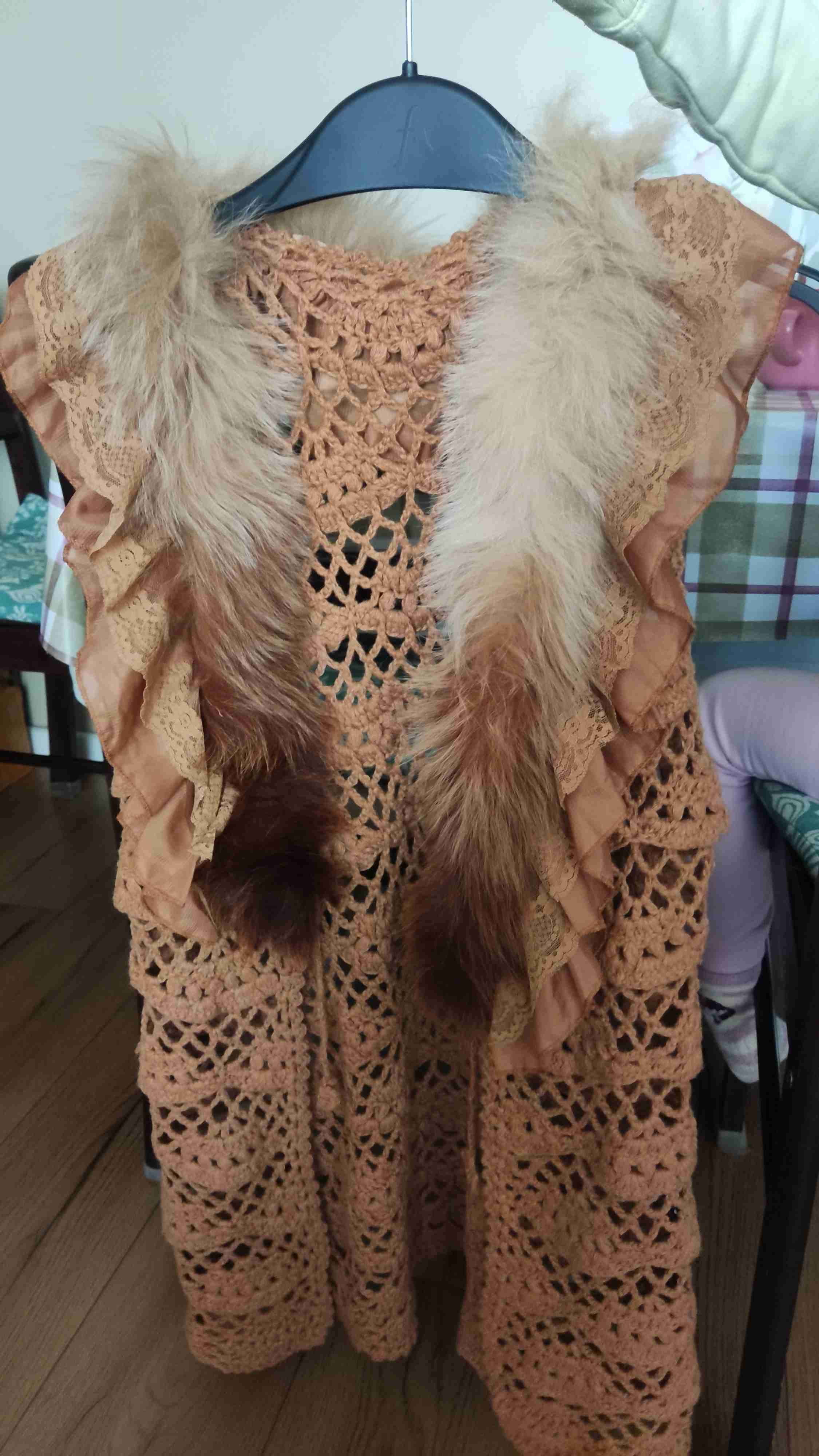 Chaleco crochet con pelaje beige - 1