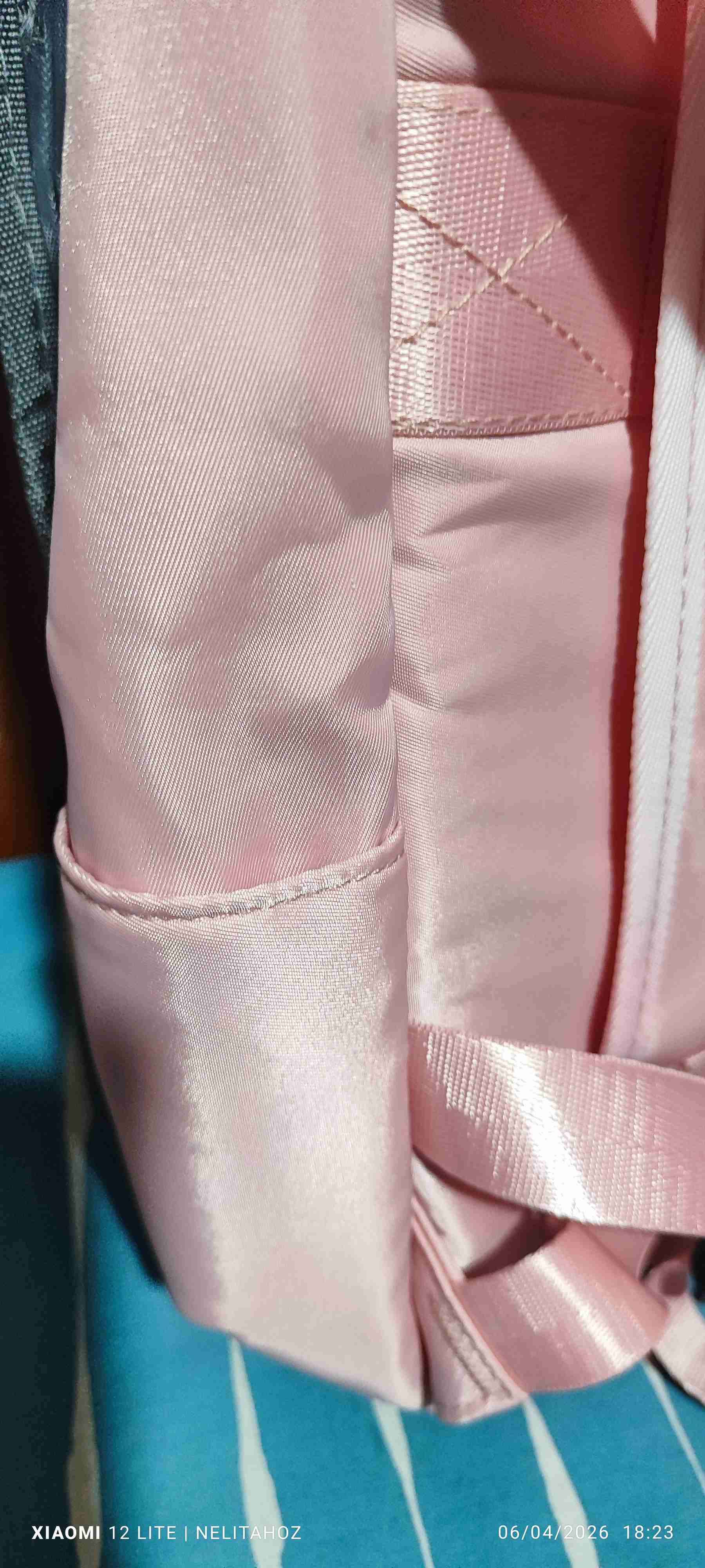 Mochila rosa satén - 1