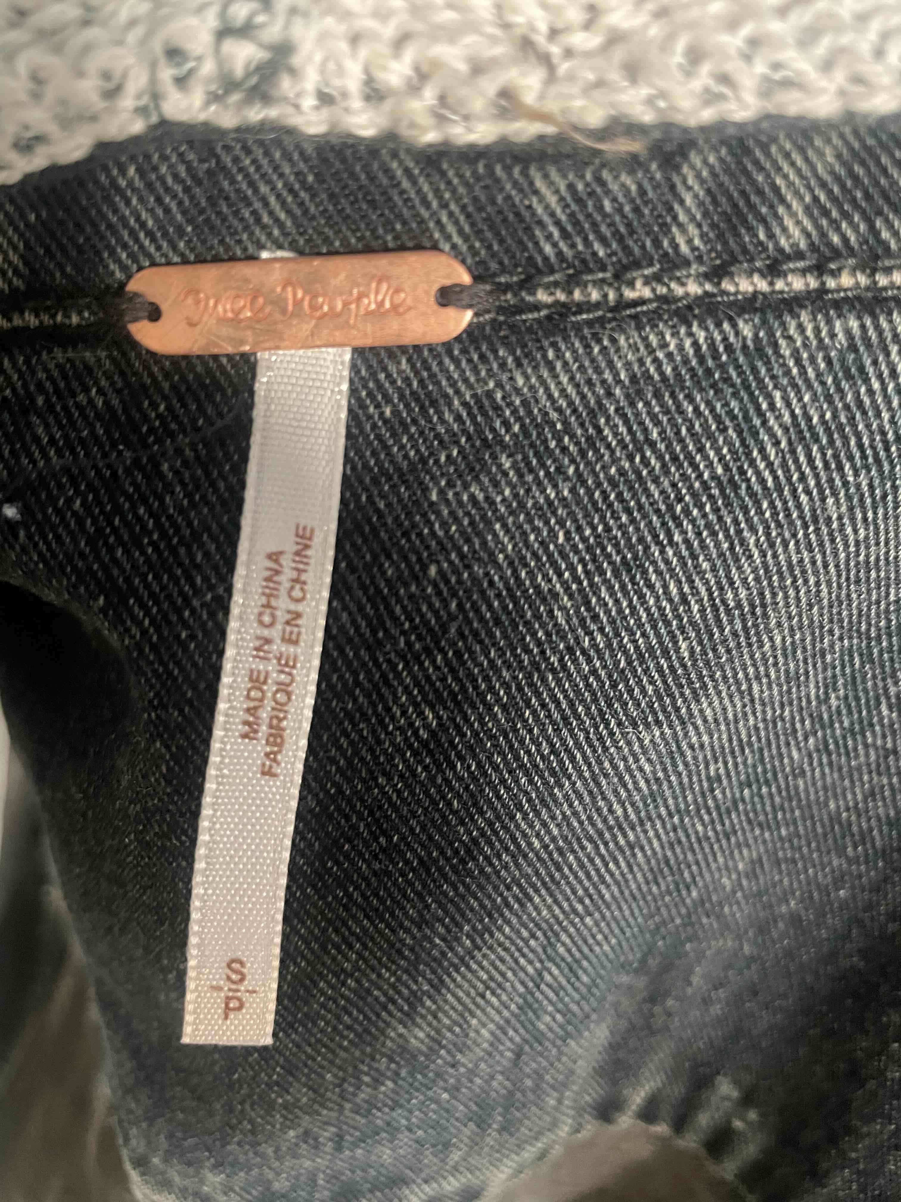 Chaqueta de mezclilla con capucha - 5