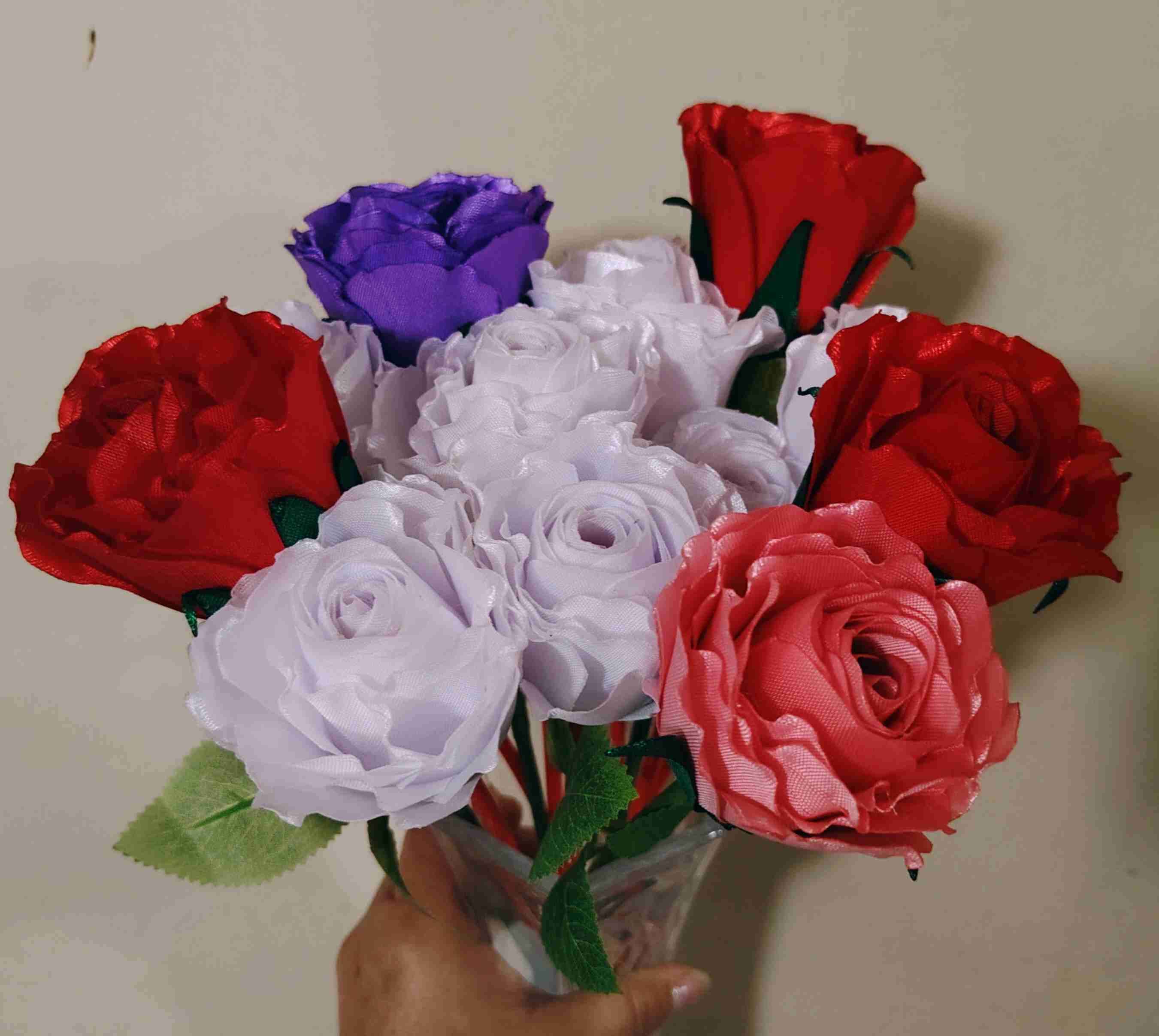 Ramo de flores artificiales - 4