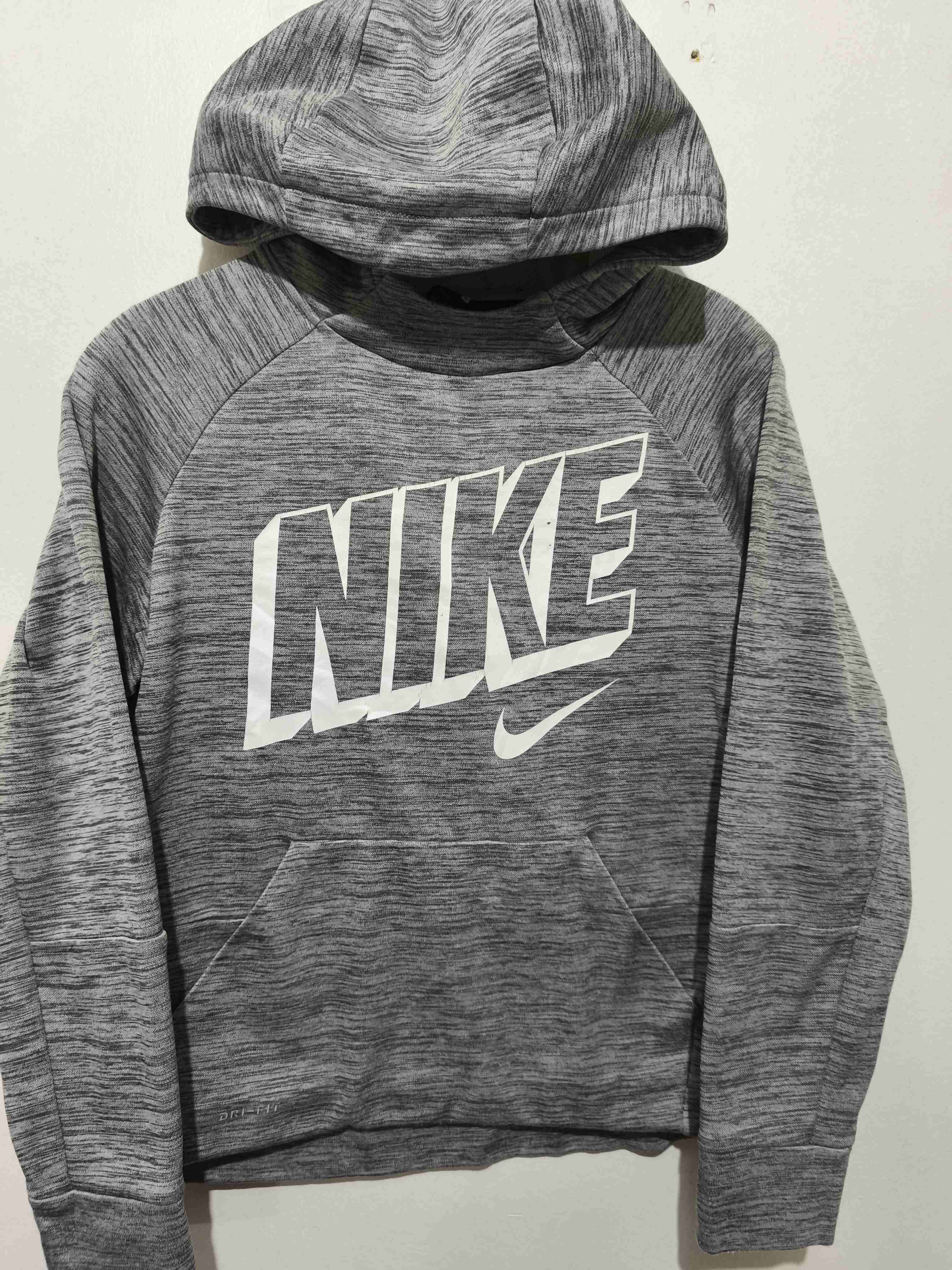 Polerón gris Nike con capucha - 1