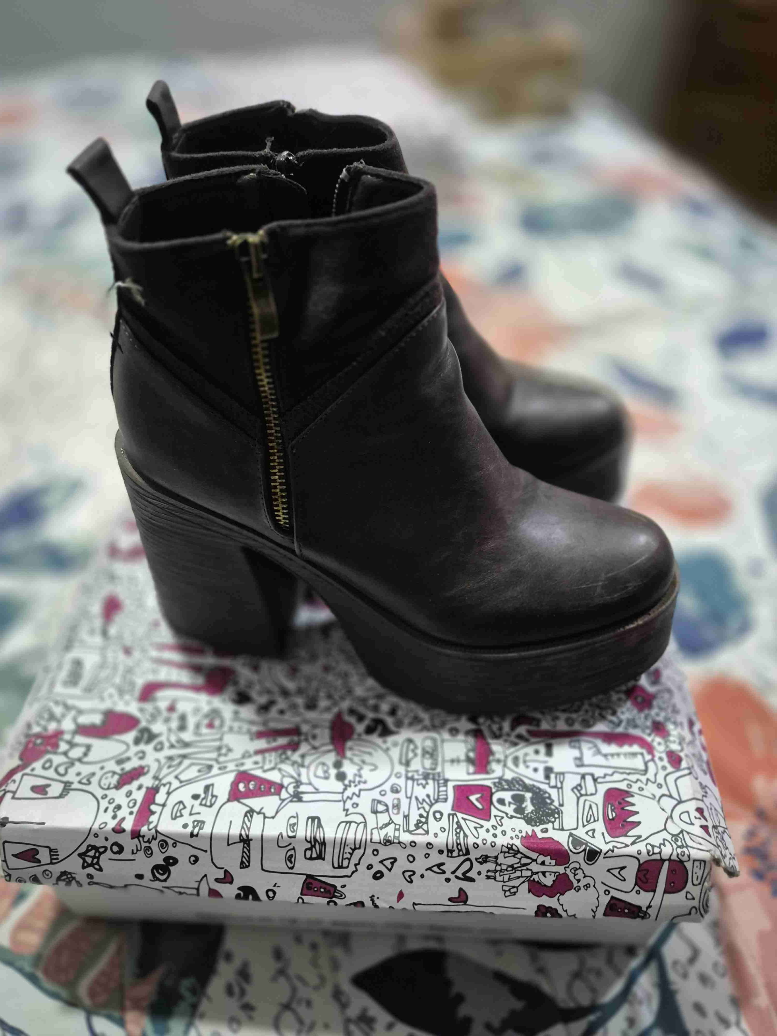 Botines café con plataforma - miniatura 2